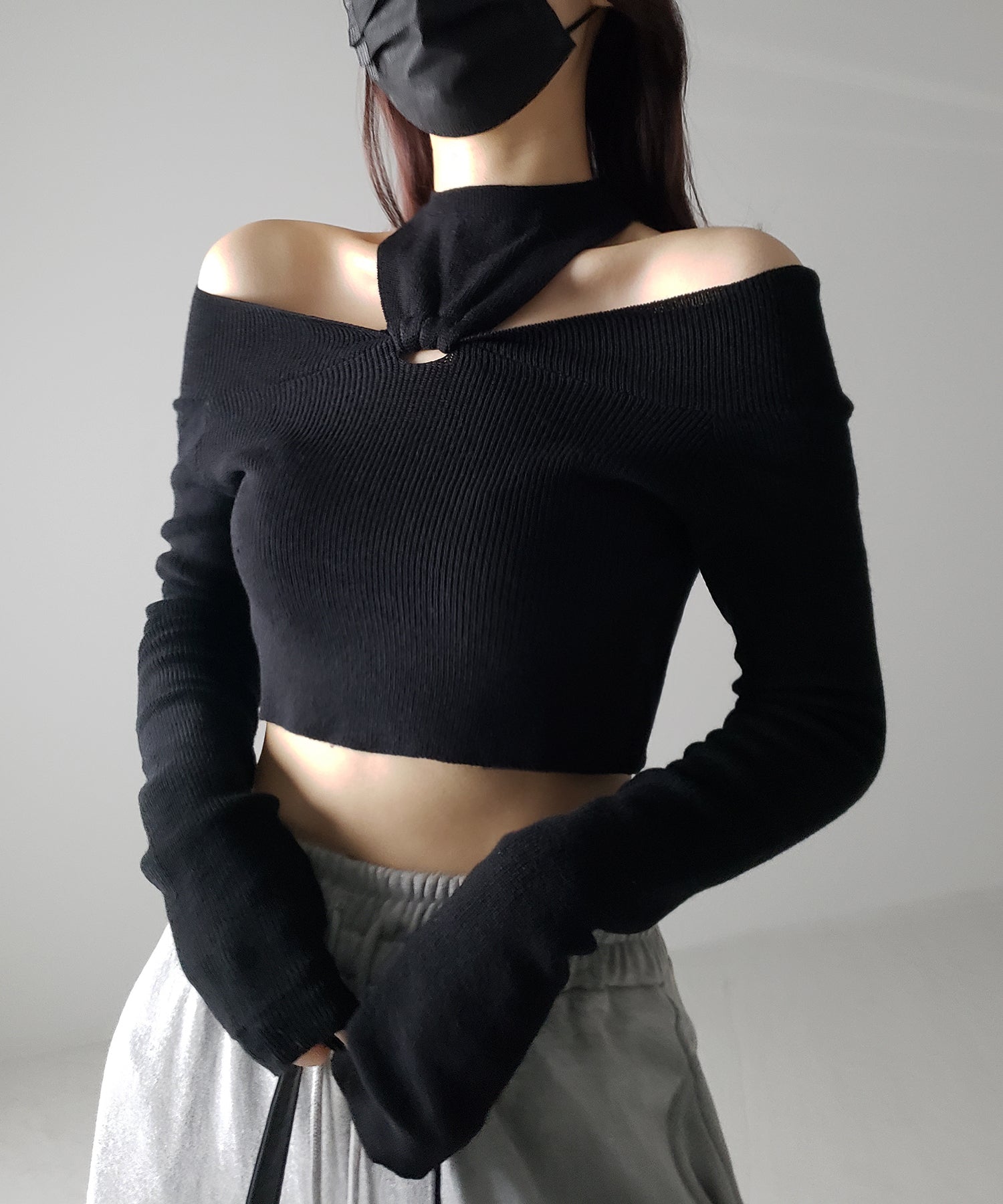 【 3 color 】カットアウトオフショルショートリブニット