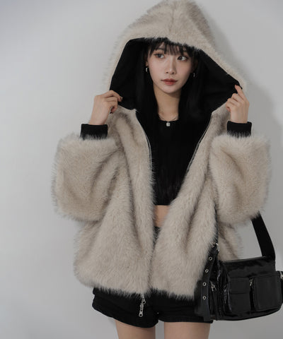 【 リバーシブル2WAY】ビッグフーディボリュームフェイクファーブルゾン / Reversible big hoodie volume fake fur blouson