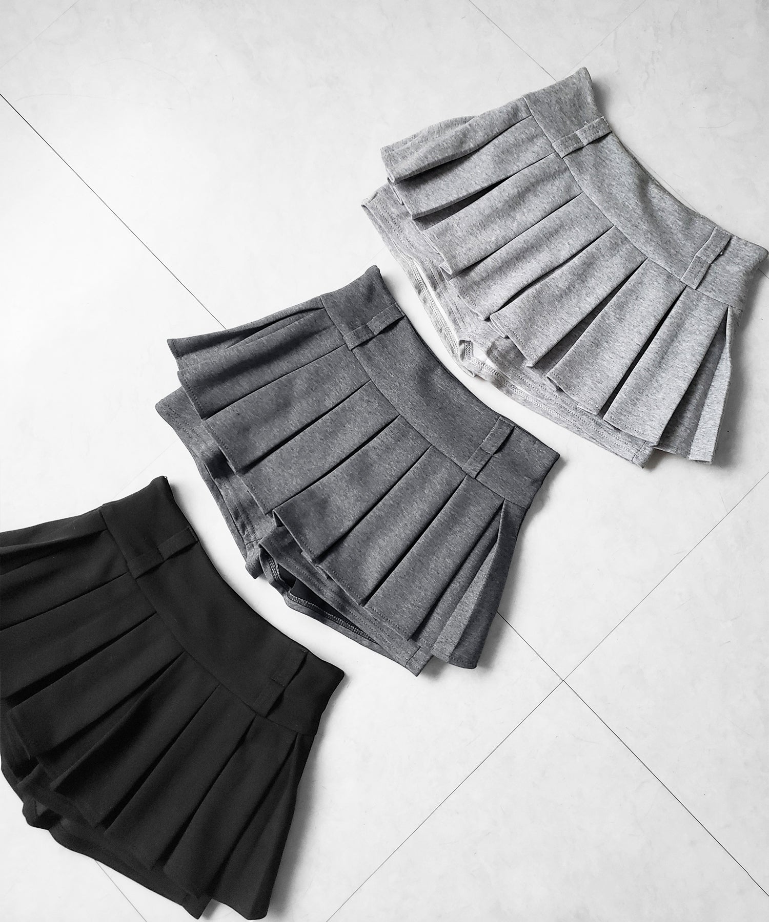 【 インパン裏地付 】プリーツスウェットマイクロミニスカパン / plests sweat micro mni skirt pants