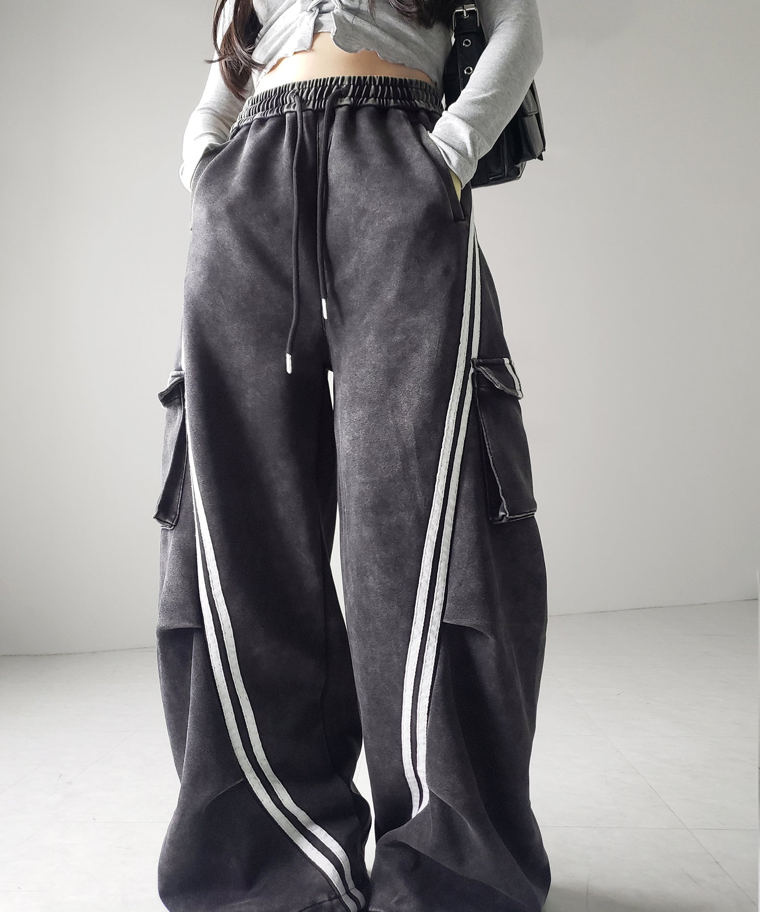 【 裾絞り可能2WAY 】ピグメントヴィンテージサイドラインタックワイドスウェットパンツ / pigment vintage sideline tuck wide sweatpants