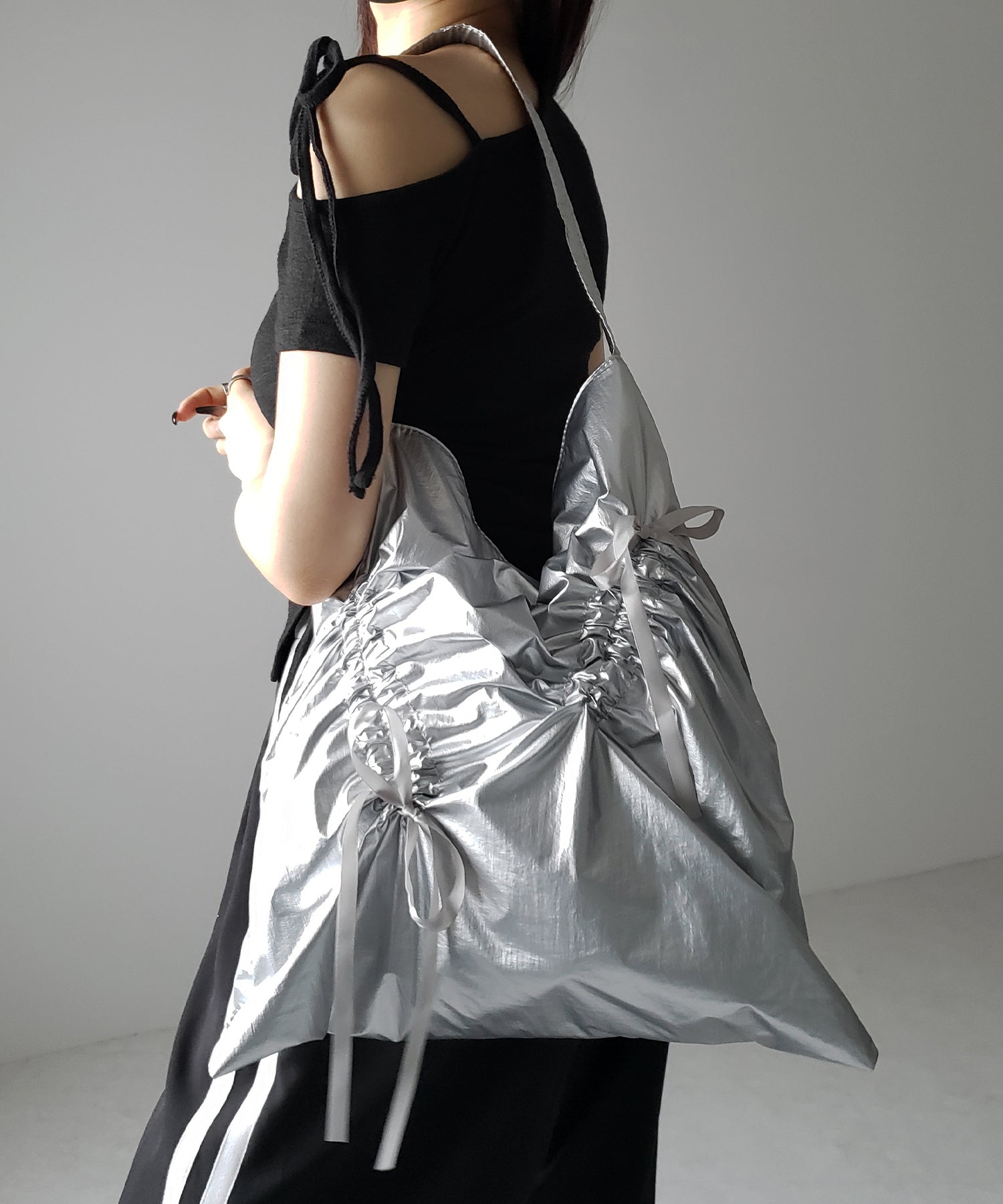 【 2color 】シャーリングリボンメタリックトートバッグ / shirring ribbon metallic tote bag