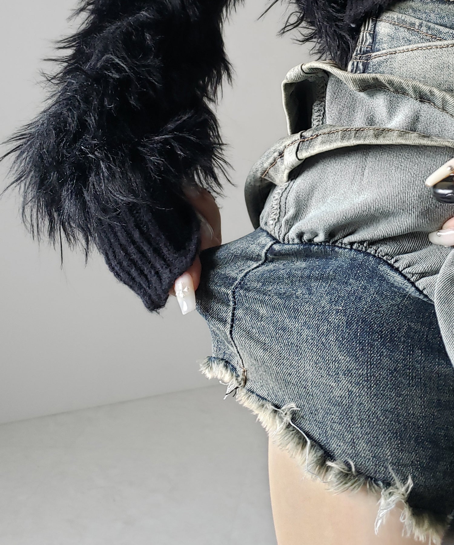 【 2color 】ベルテッドフリルヴィンテージデニムミニスカパン / Belted frill vintage denim mini skirt pants