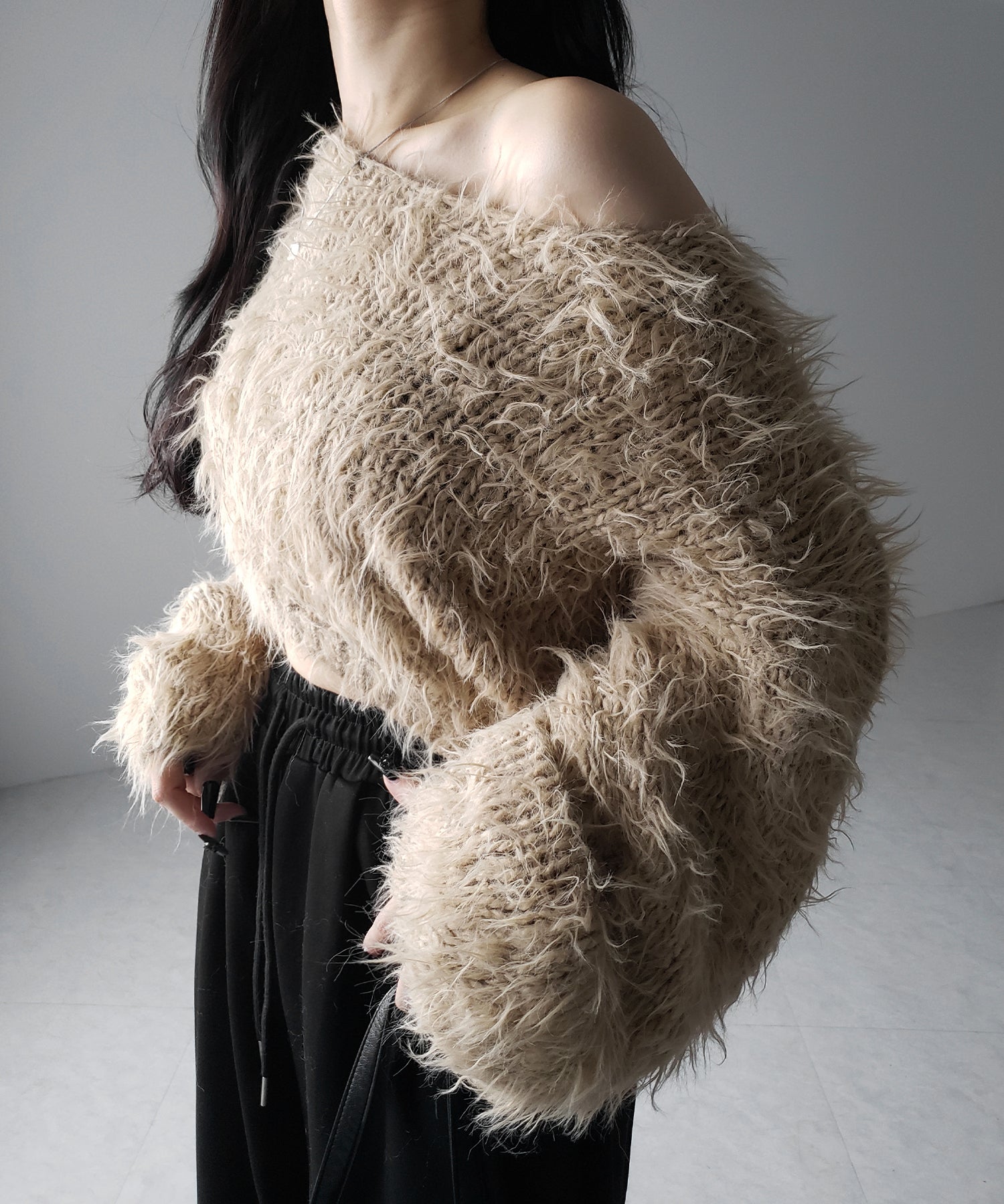 【 選べる6色展開 】フラッフィーシャギールーズショートニット / fluffy shaggy loose short knit