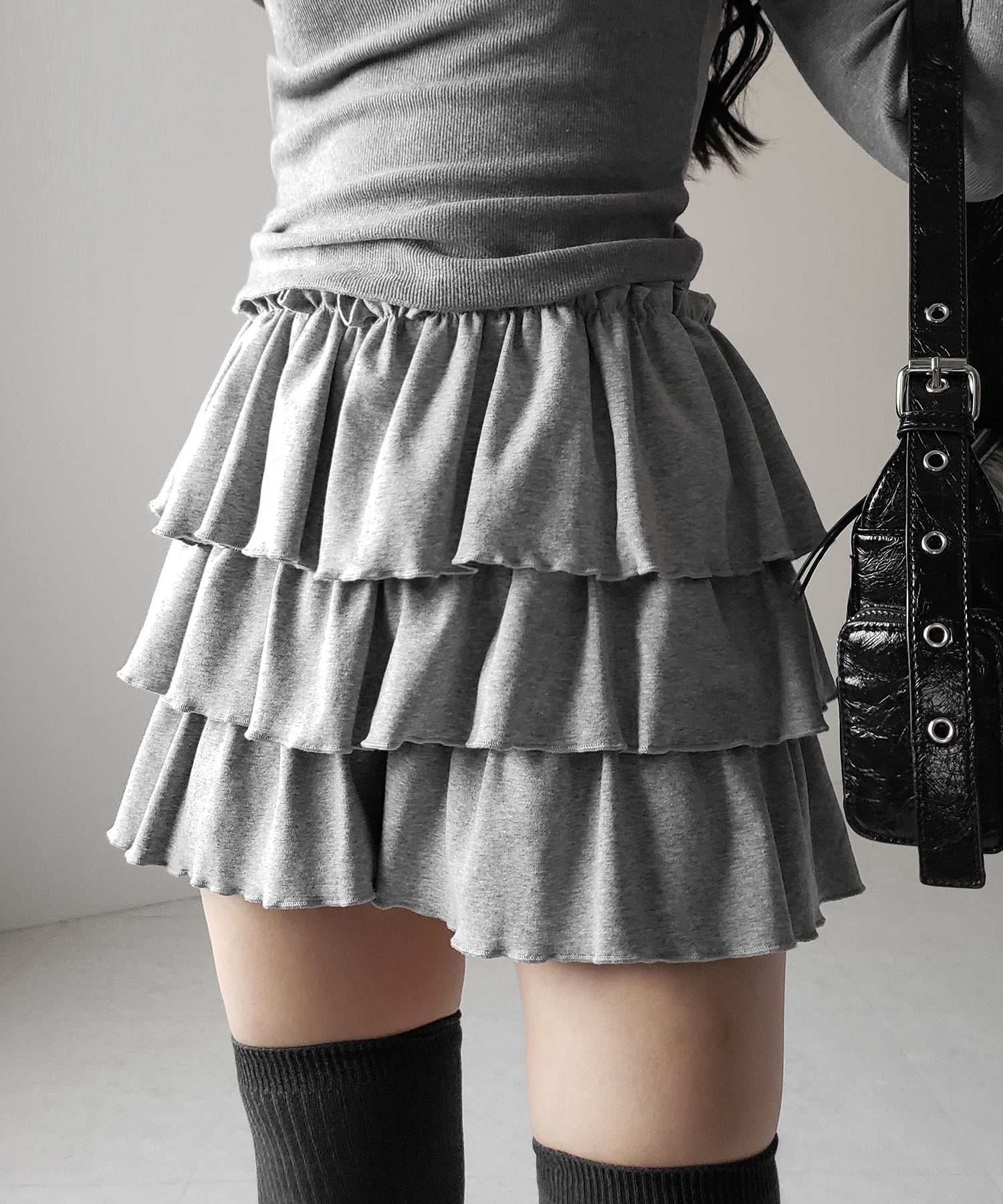 【 新色ピンク追加!4color 】3段フリルカットソーミニスカパン / 3 frill cutsew mini skirt pants