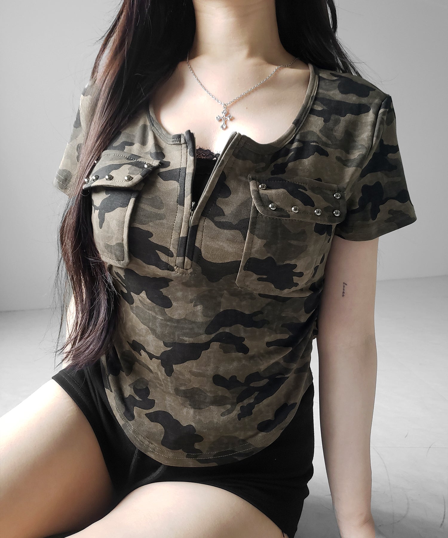 ヴィンテージカモフラアウトポケットジップ半袖Tシャツ / vintage camouflage out pocket zip short sleeve T-shirt