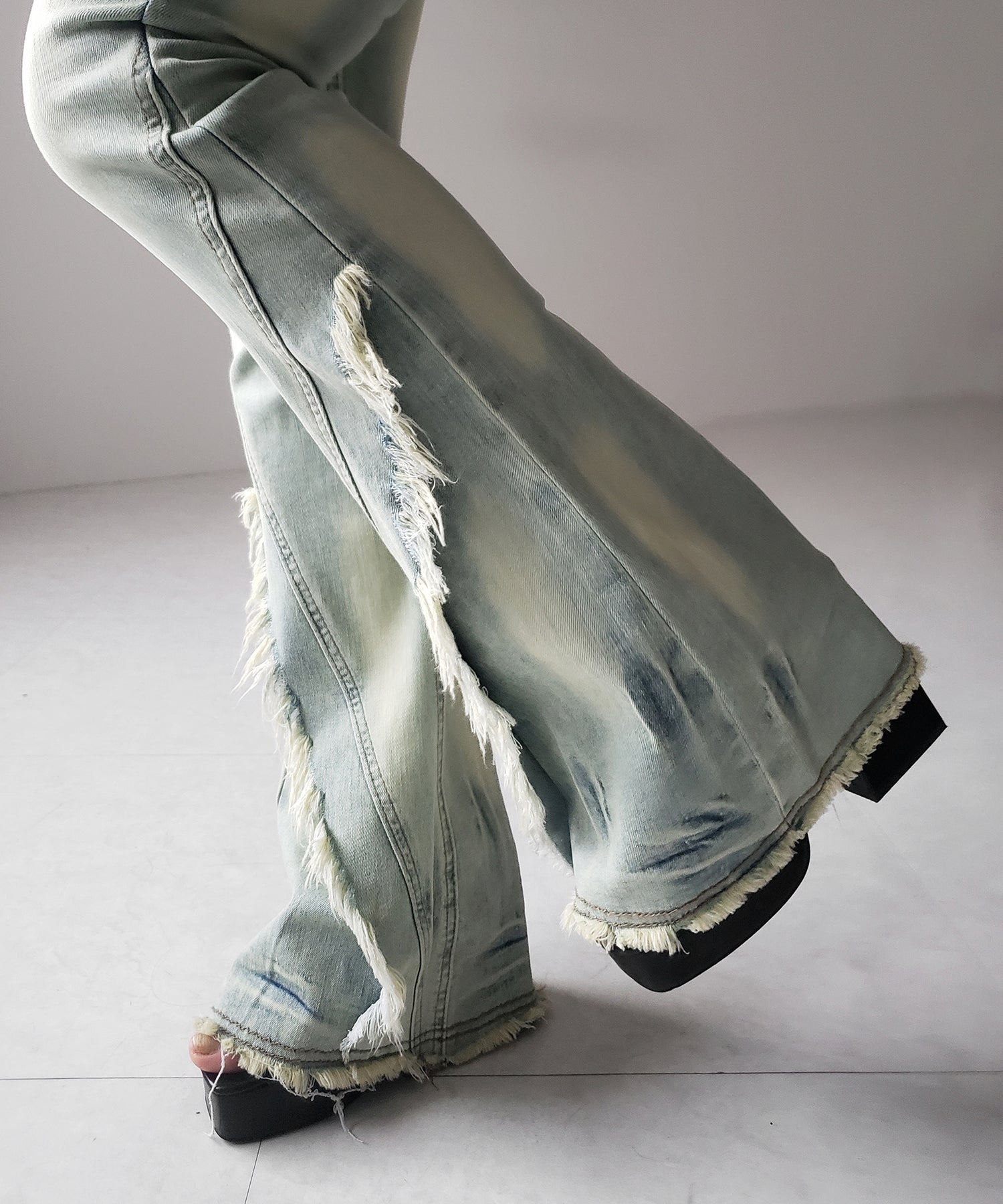 【 2color / 4size 】フリンジデザインヴィンテージライクストレッチフレアデニム / fringe design vintage-like stretch flare denim