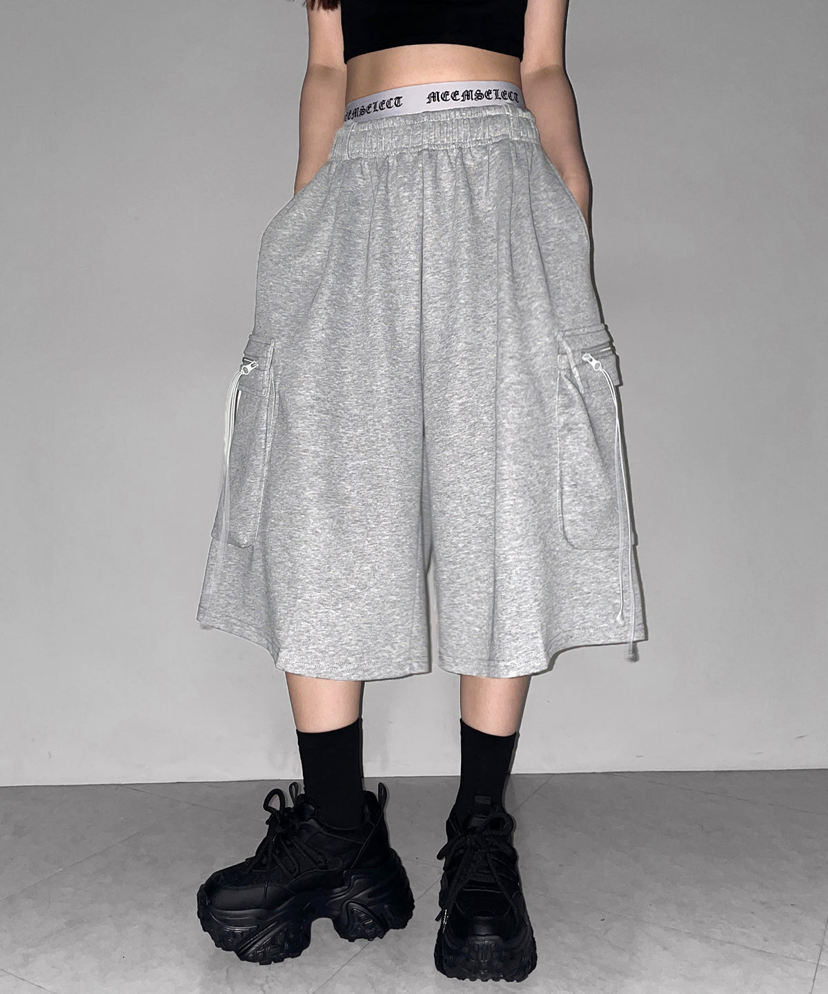 タックワイドカーゴスウェットハーフパンツ / tuck wide cargo sweat half pants