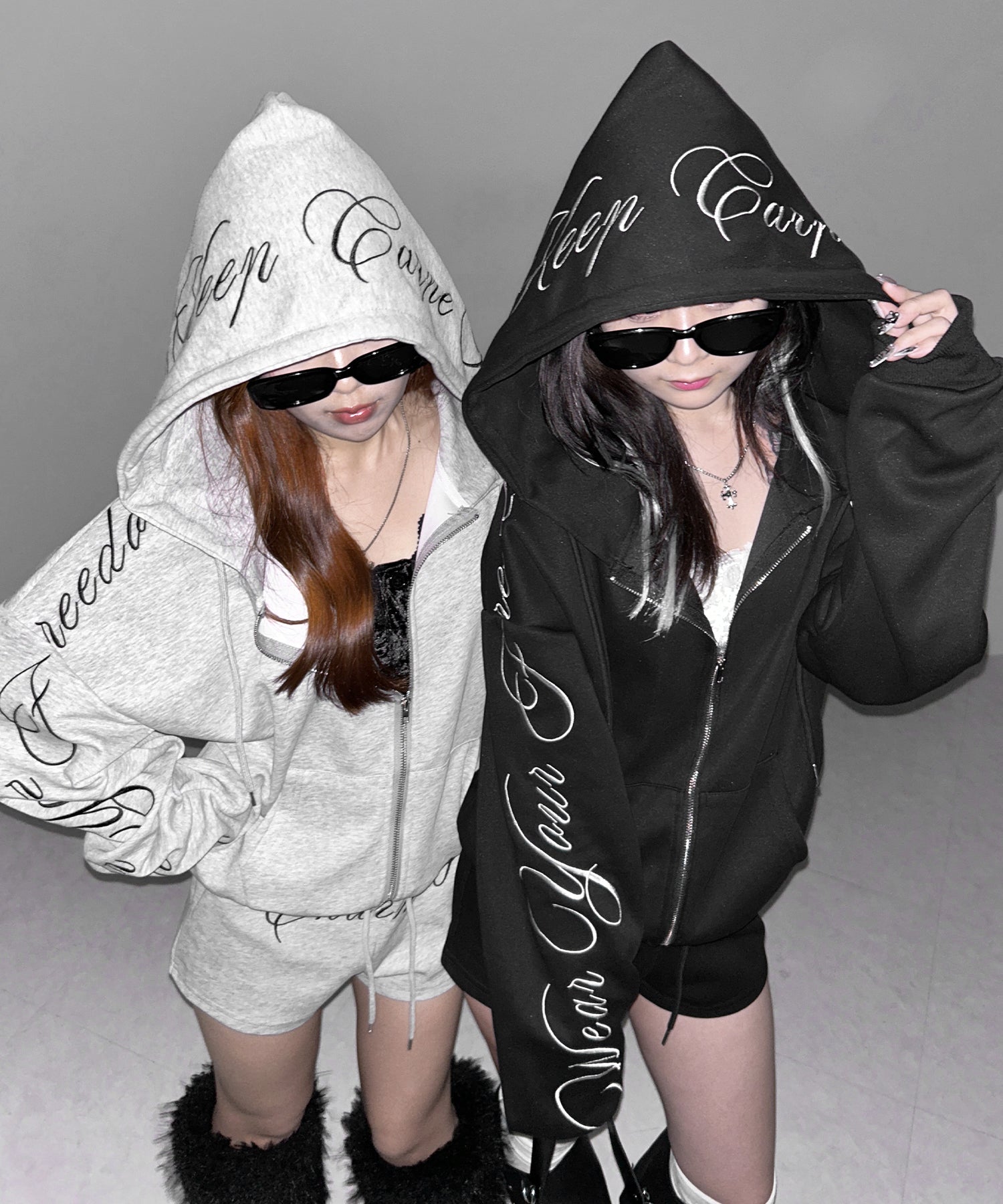 【 セットアップ 】レタリングロゴ刺繍ジップアップパーカー&ショートパンツ / lettering logo embroidery zip-up hoodie & short pants SETUP