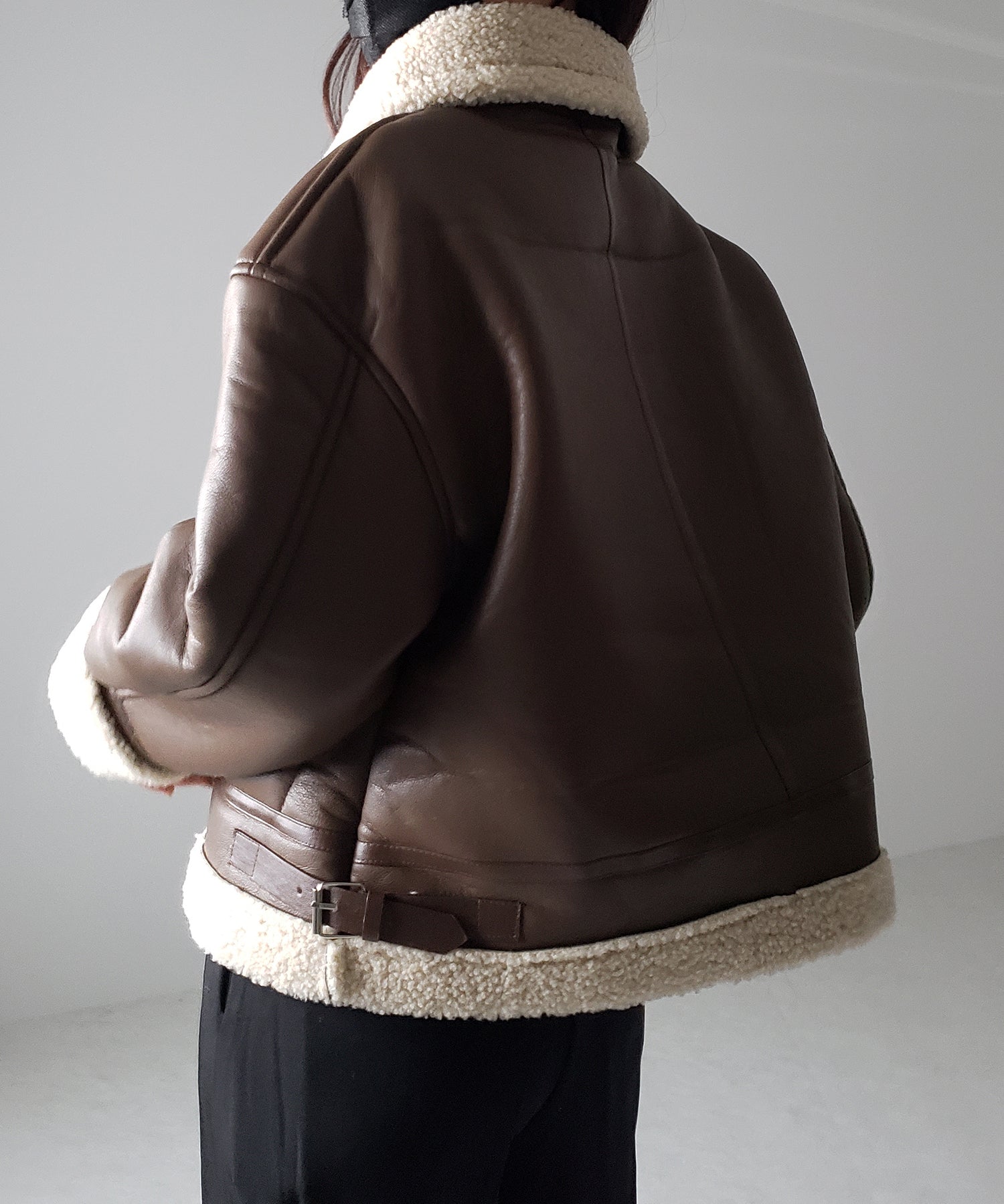 フェイクレザームートンB-3クロップドフライトジャケット