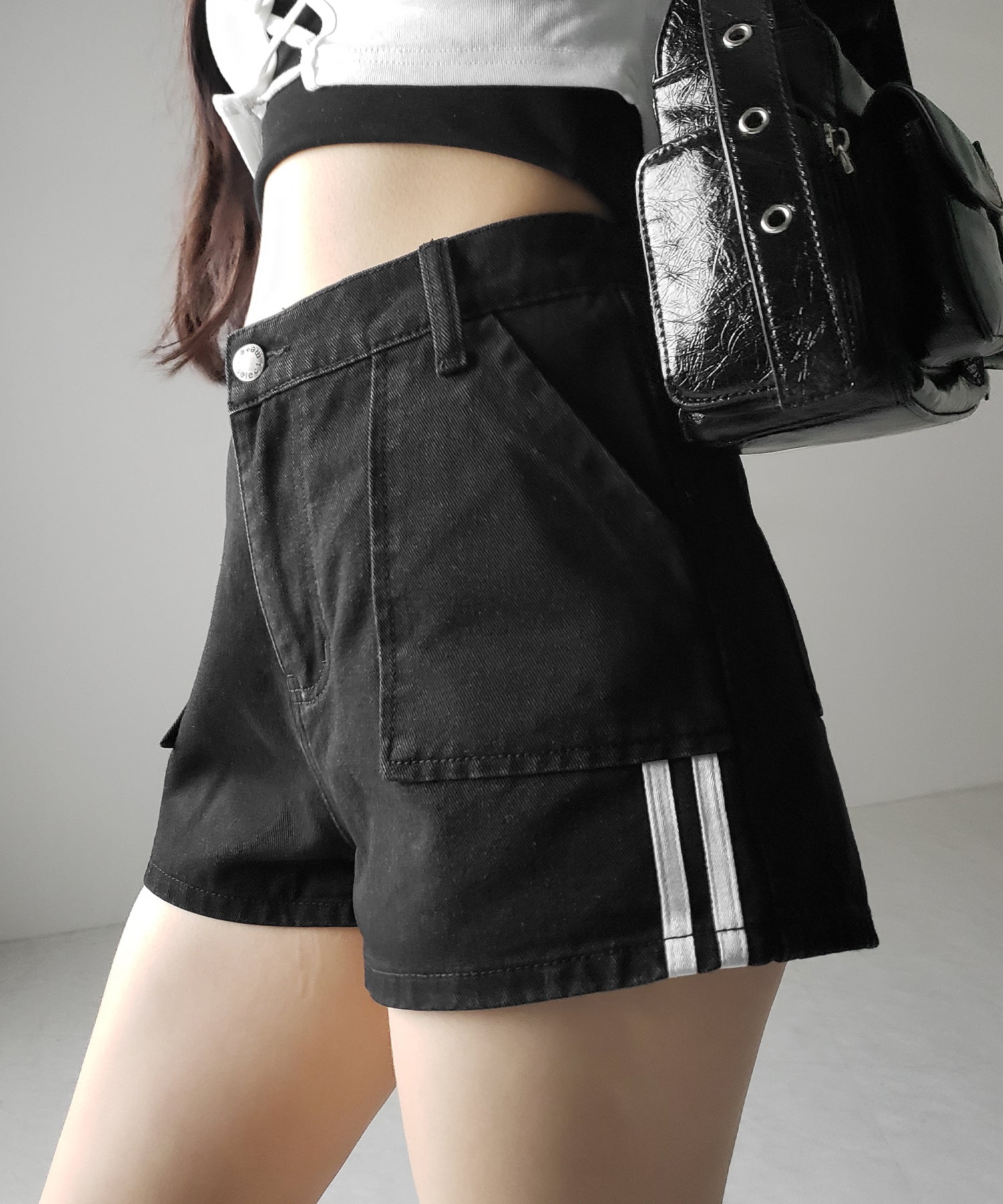 【 2color 】サイドラインハイウエストデニムショートパンツ / sideline highwaist denim short pants