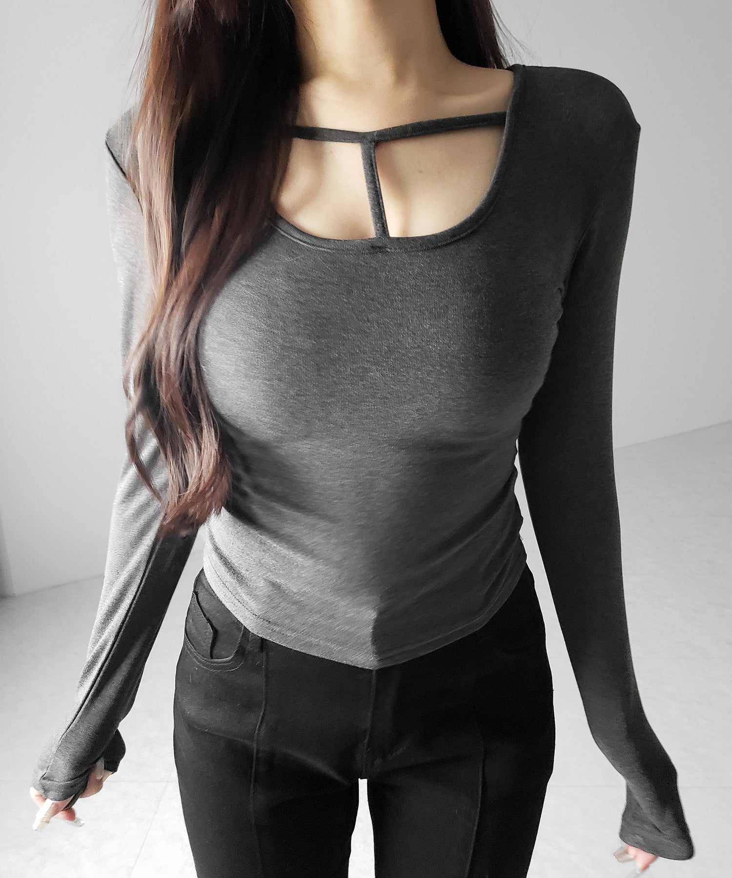 【 裏起毛 】カットアウトストラップスリムカットソートップス / cutout strap slim cutsew tops