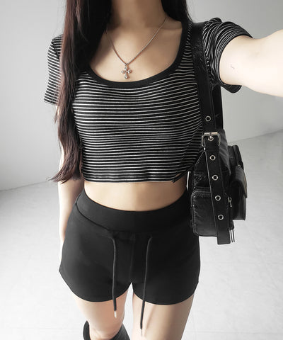 ピンボーダースクエアネックショートTシャツ / pin border square neck short T-shirt