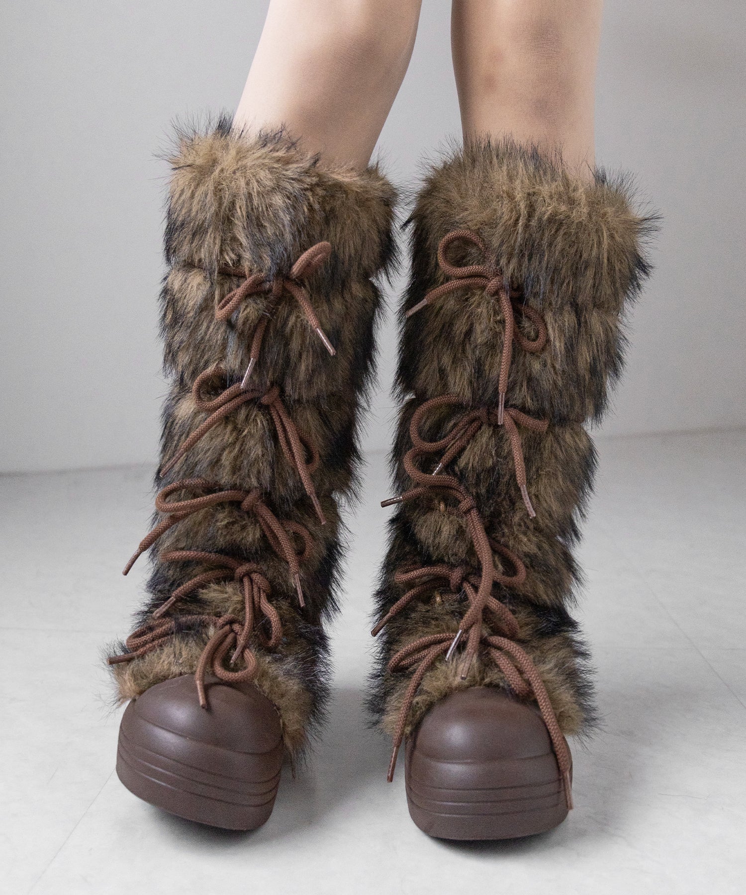 ボリュームフェイクファーレースアップロングブーツ / volume fake fur laceup long boots