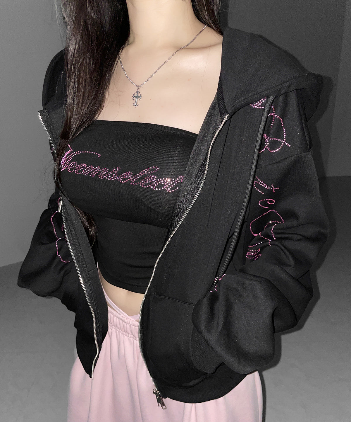 【 セットアップ可能 】ラインストーンロゴベアトップ / Rhine stone logo bare top