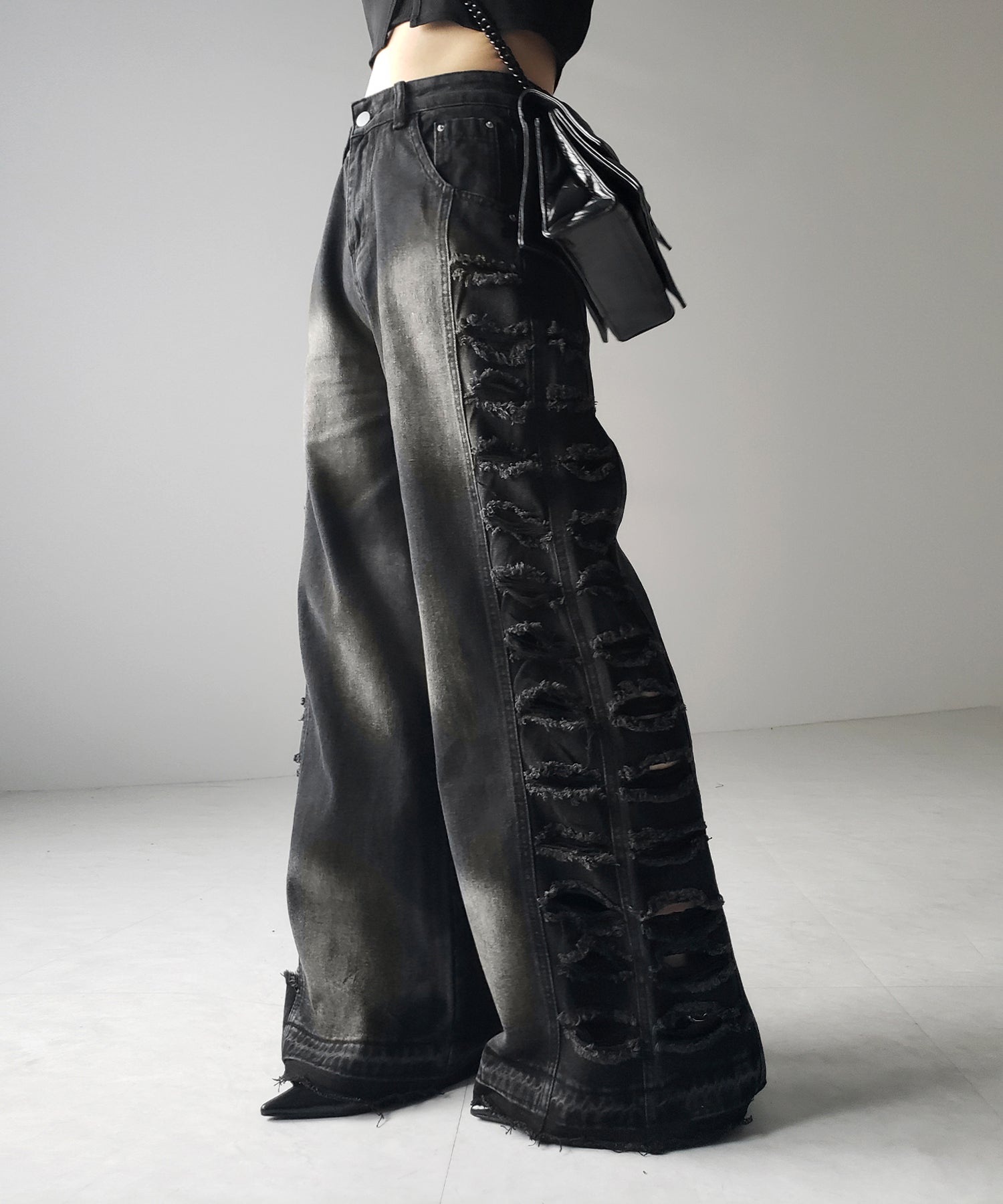 ヘビークラッシュサイドダメージブラックヴィンテージデニム / heavy crush side damage black vintage denim