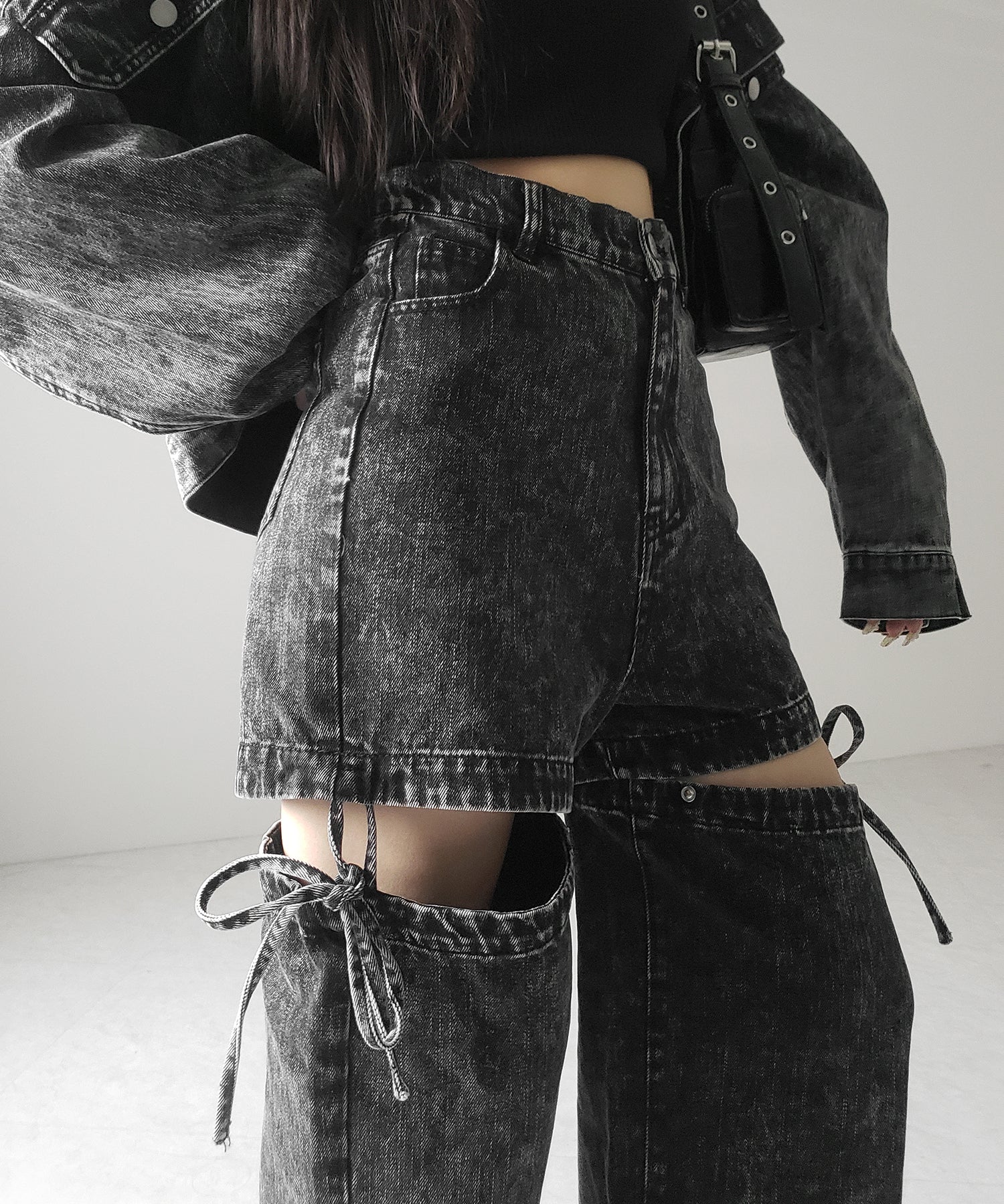 【 セットアップ着用可能 】2WAYヴィンテージケミカルブリーチカットアウトリボンデニム / 2WAY vintage chemical bleach cutout ribbon denim