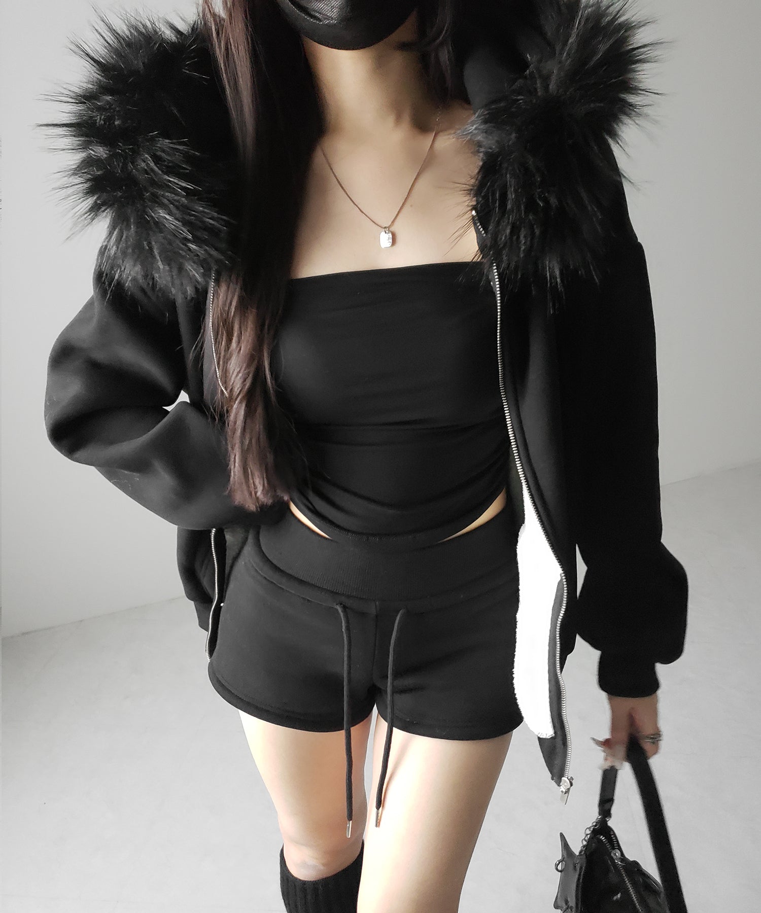 【 セットアップ 】裏起毛ファーフードオーバージップパーカー&スウェットショートパンツ / Urakimo fur over zip hoodie & sweat short pants SETUP