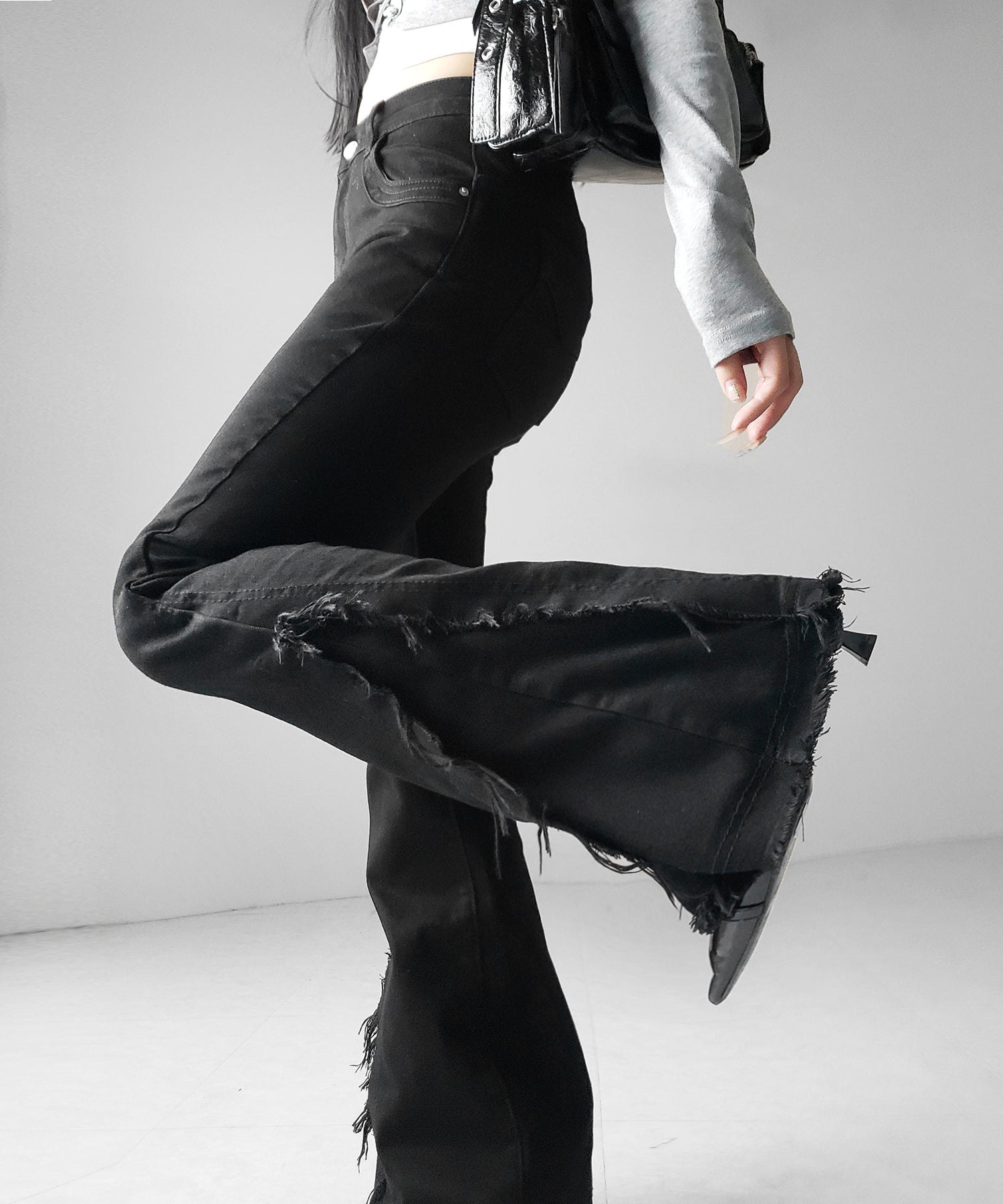 ヴィンテージライクフリンジストレッチフレアデニム / Vintage-like fringe stretch flare denim
