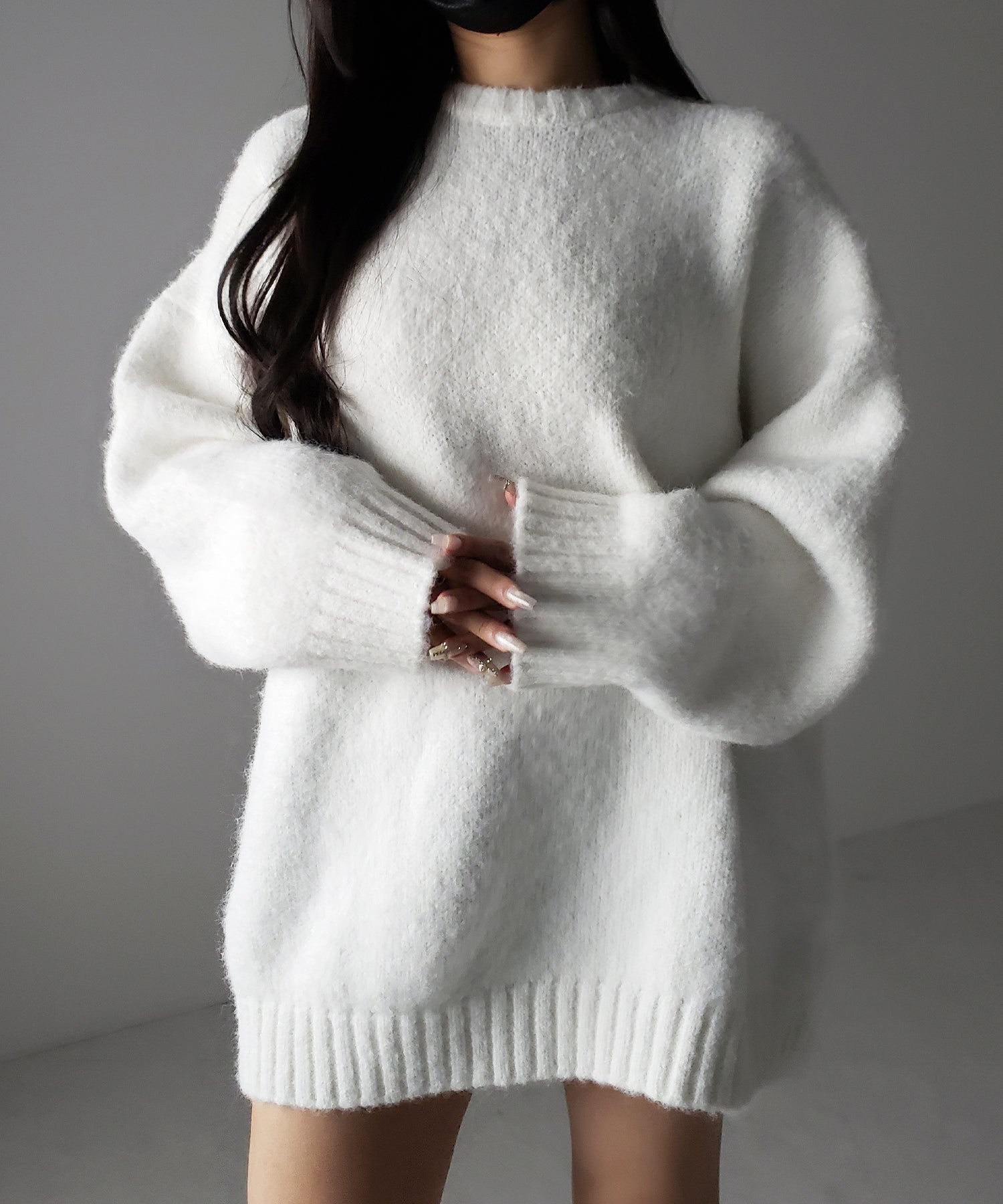 オーバーサイズフラッフィーニットプルオーバー / oversize fluffy knit pullover
