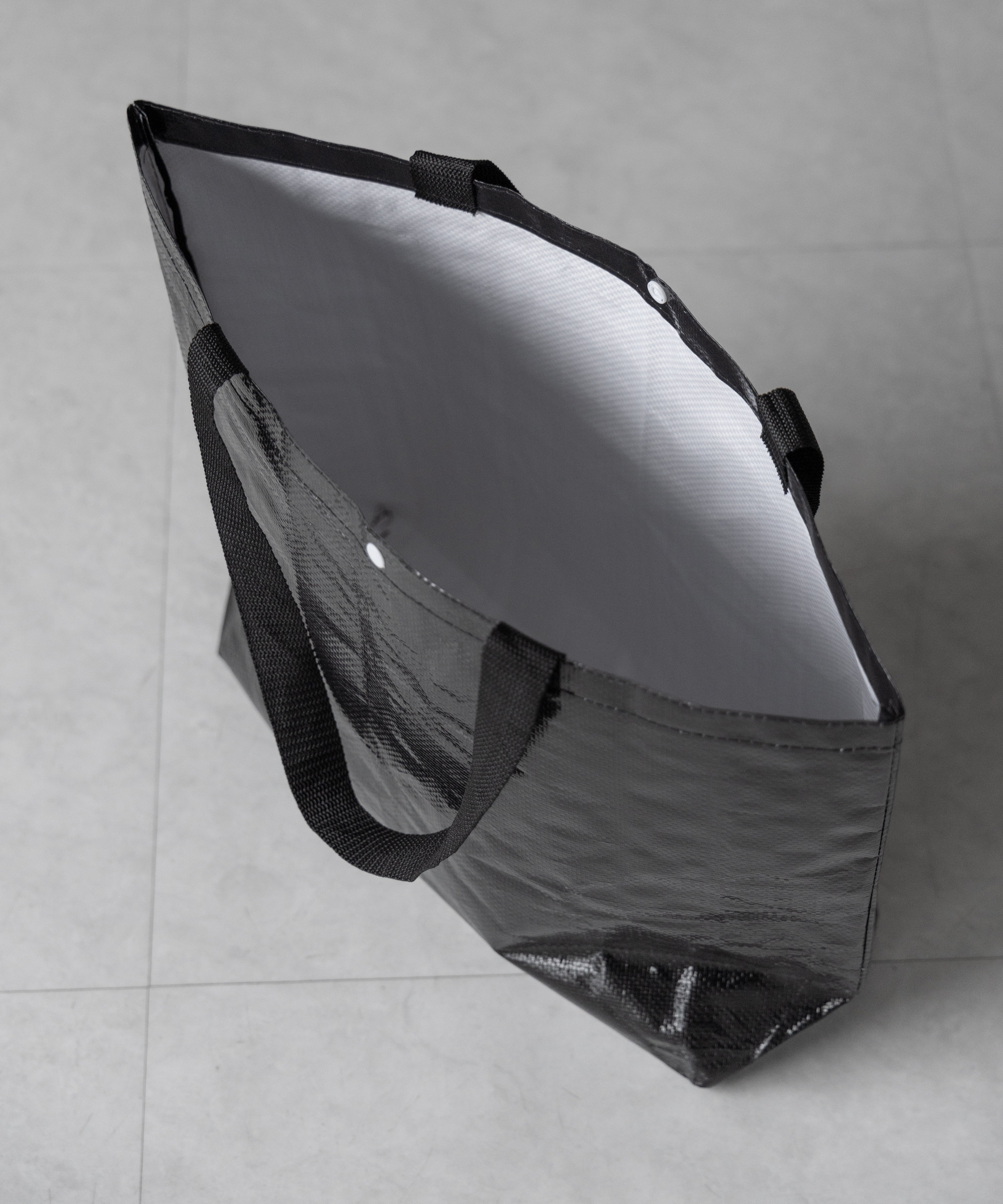 LOGO TARPAULIN SHOPPER BAG BLACK / ロゴターポリンショッパーバッグブラック