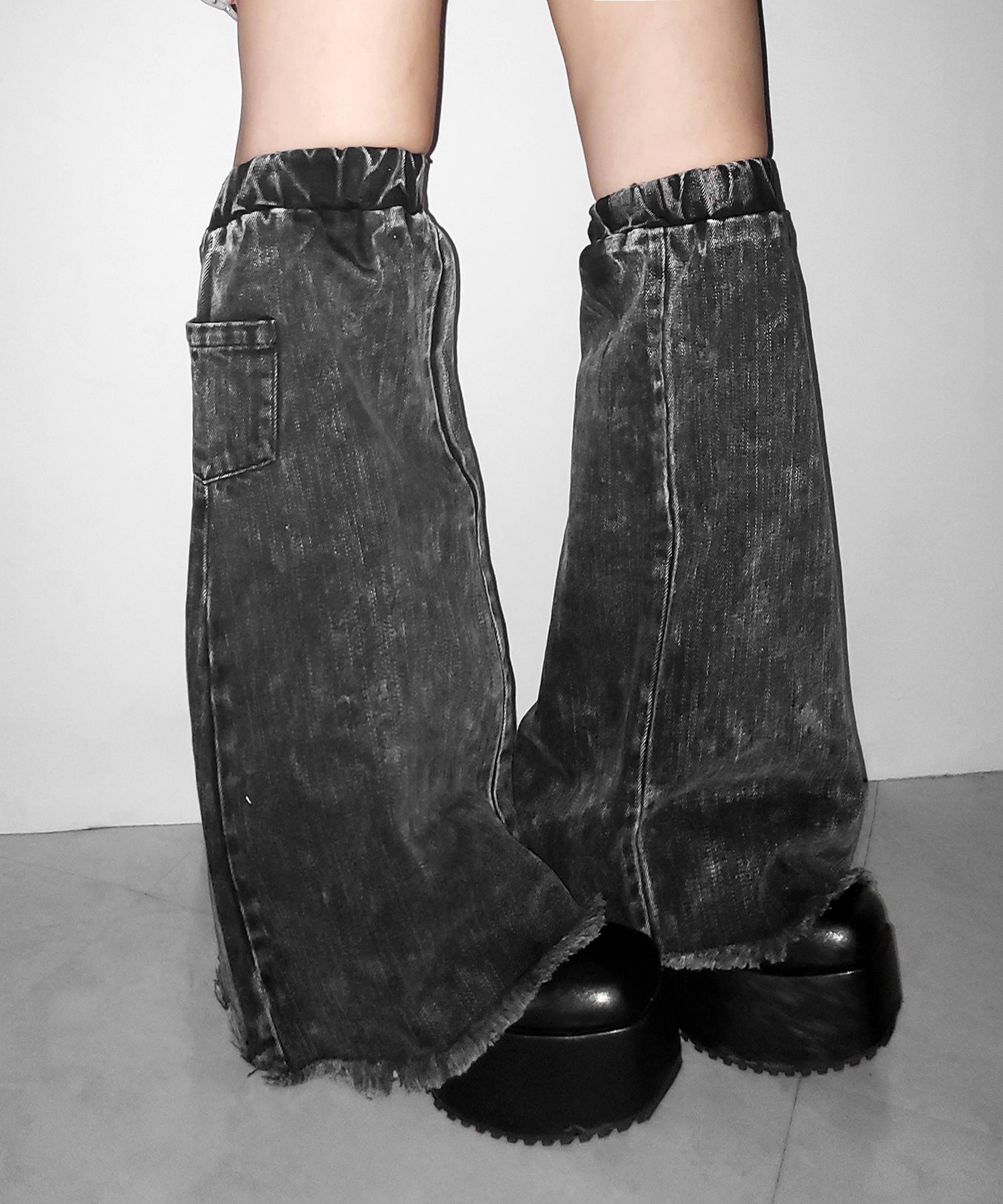 【 セットアップ着用可能 】ヴィンテージケミカルブリーチデニムレッグカバー / vintage chemical bleach denim leg cover