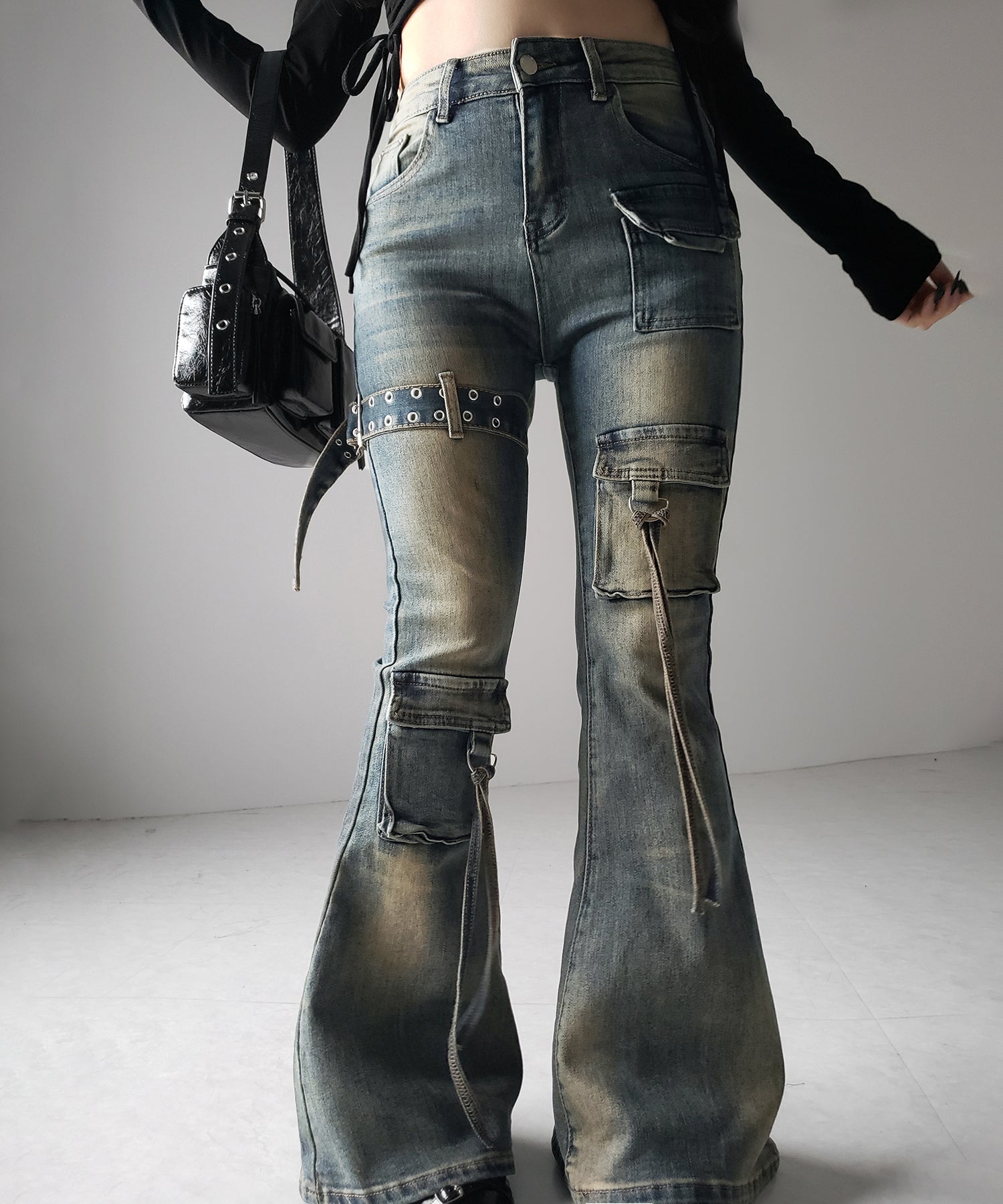 【 2color / 4size 】ベルテッドアウトポケットヴィンテージフレアデニム / belted out pocket vintage flare denim