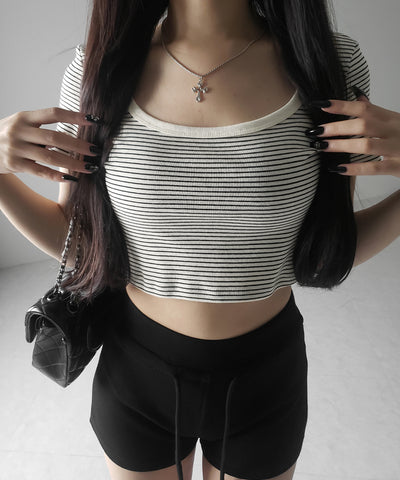 ピンボーダースクエアネックショートTシャツ / pin border square neck short T-shirt