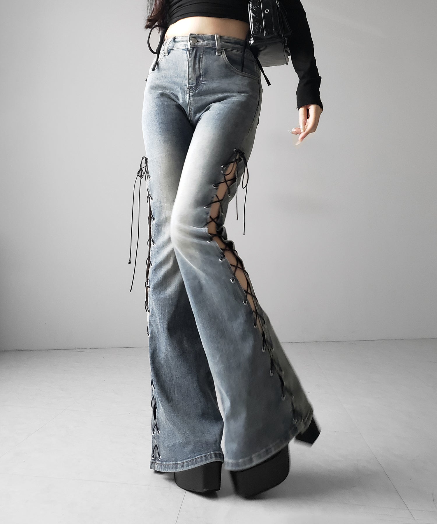 レースアップカットアウトストレッチフレアデニム / lace up cutout stretch flare denim