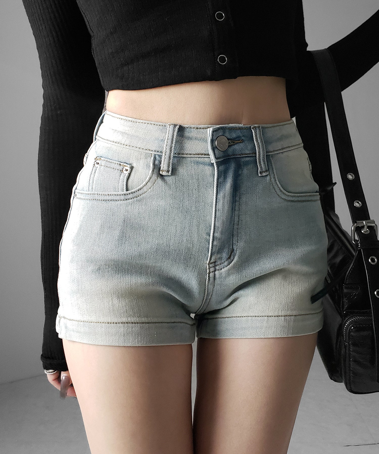 ハイウエストストレッチデニムタイトショートパンツ / high wast stretch denim tight short pants