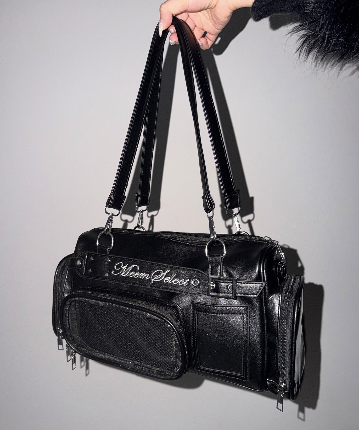 クリアポケット付きレタリング刺繍ショルダーバッグ / clear pocket lettering embroidery shoulder bag