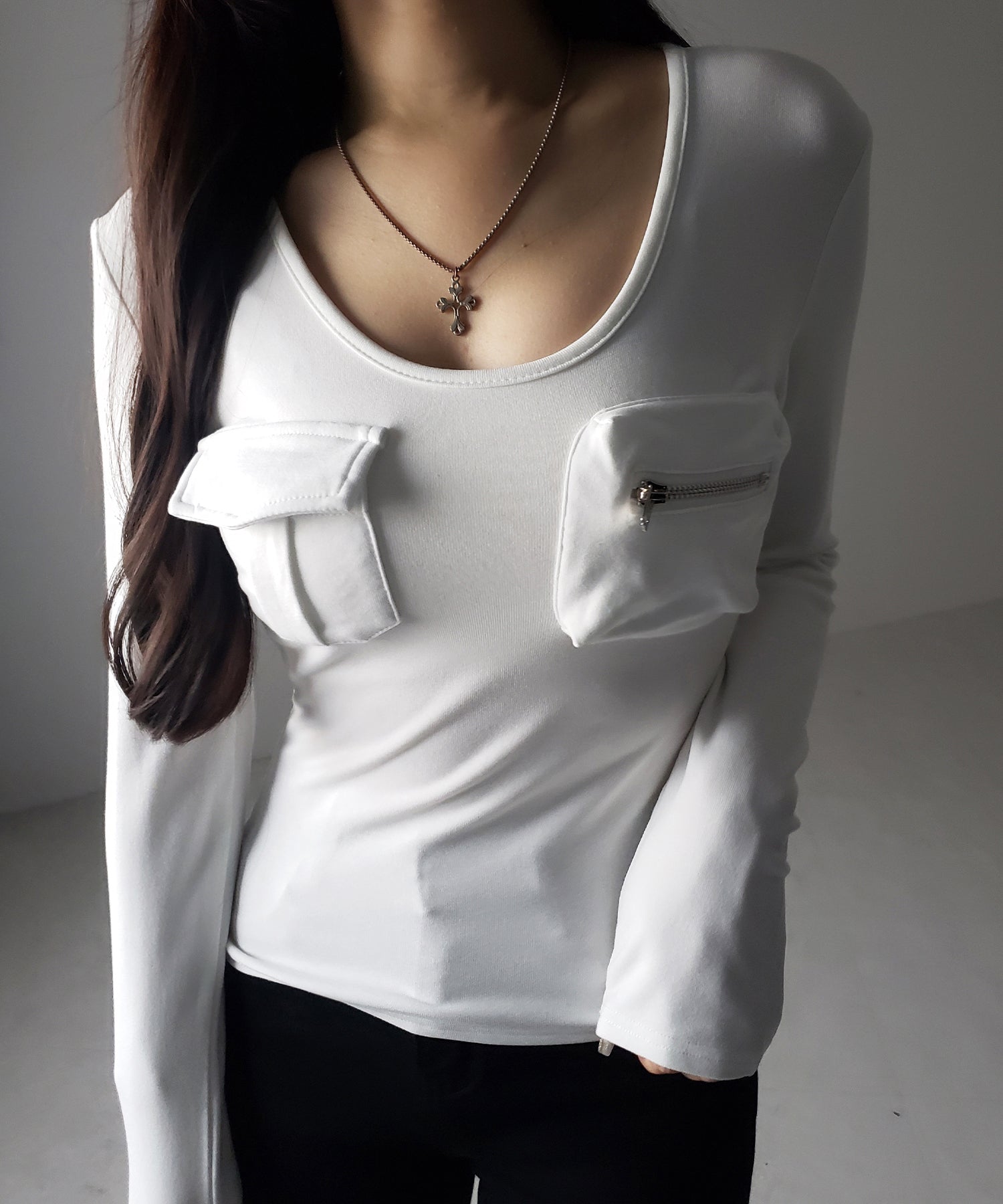 【 裏起毛 】アウトポケットオープンネックスリムトップス / out pocket open neck slim tops