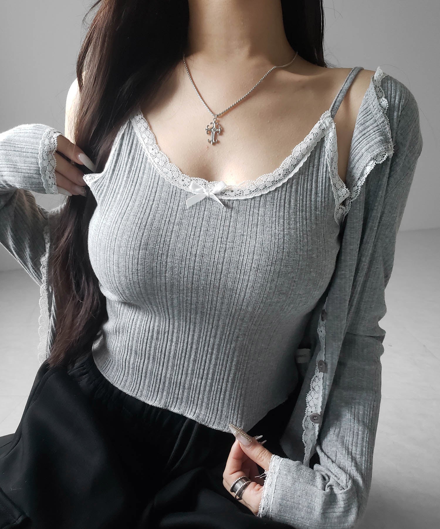 【 2点セット 】フロントリボンレース切替リブキャミソール + カーディガンセット /front ribbon lace lib camisole + cardigan SET