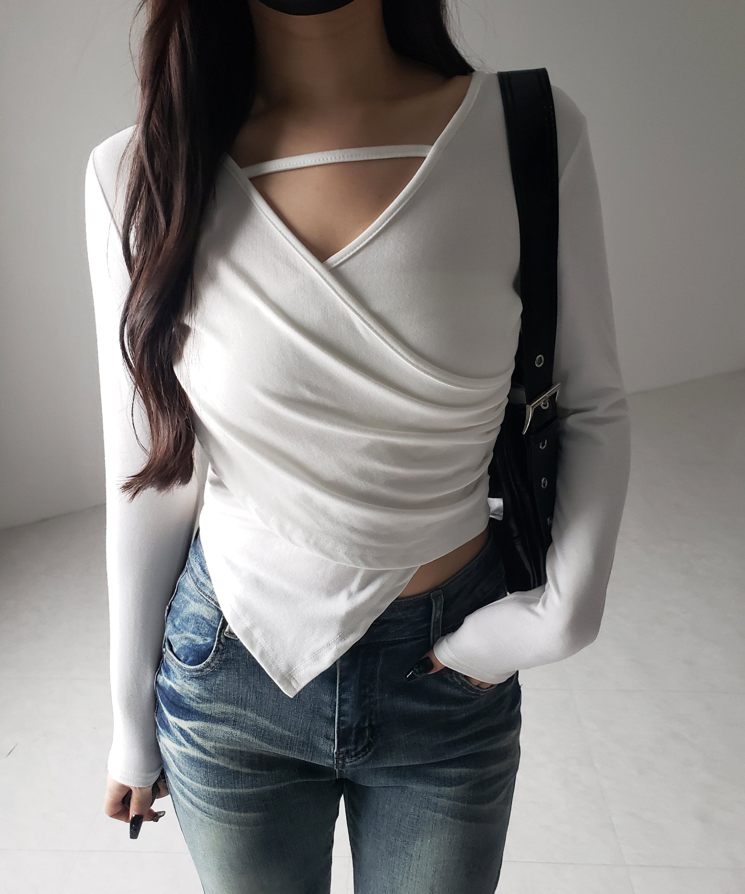 【 3color 】ラインストラップギャザークロスレイヤードトップス / line strap gather cross layered Tops