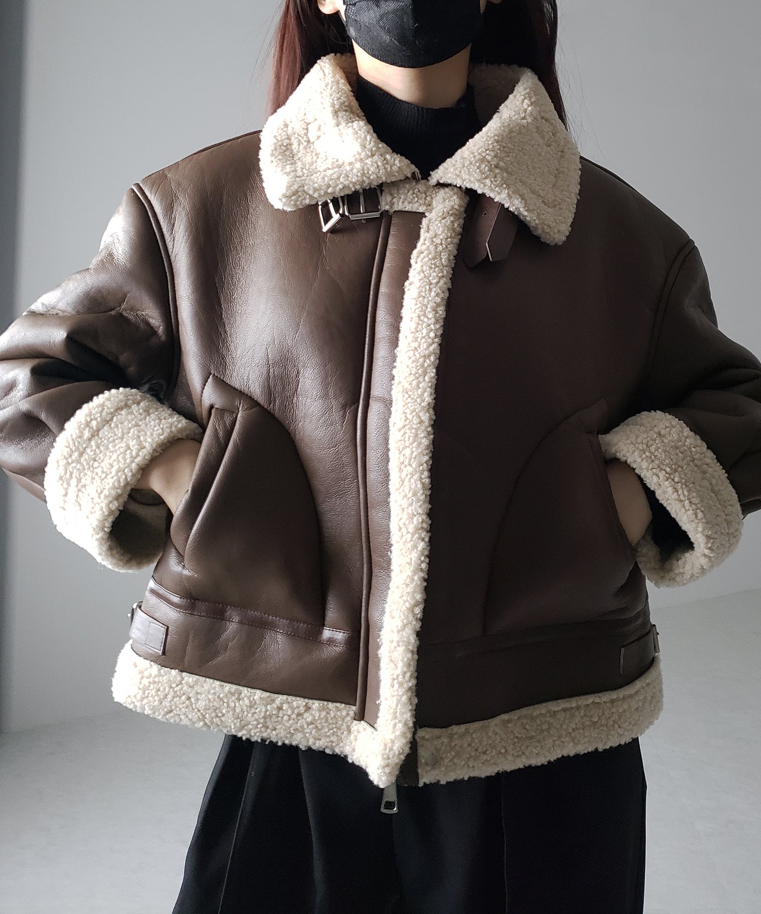 フェイクレザームートンB-3クロップドフライトジャケット