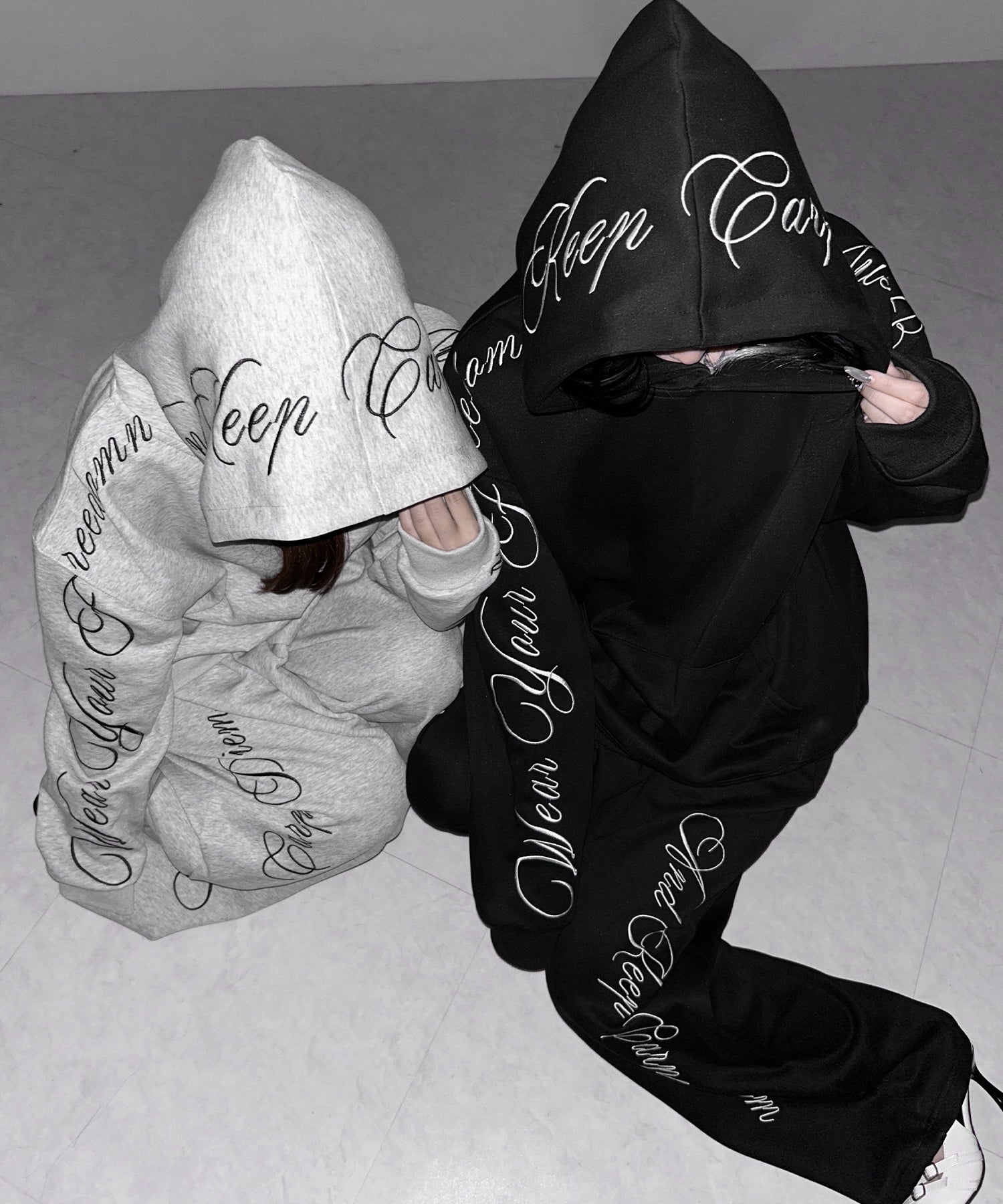 レタリングロゴ刺繍オーバースウェットパーカー /lettering logo embroidery over sweat hoodie