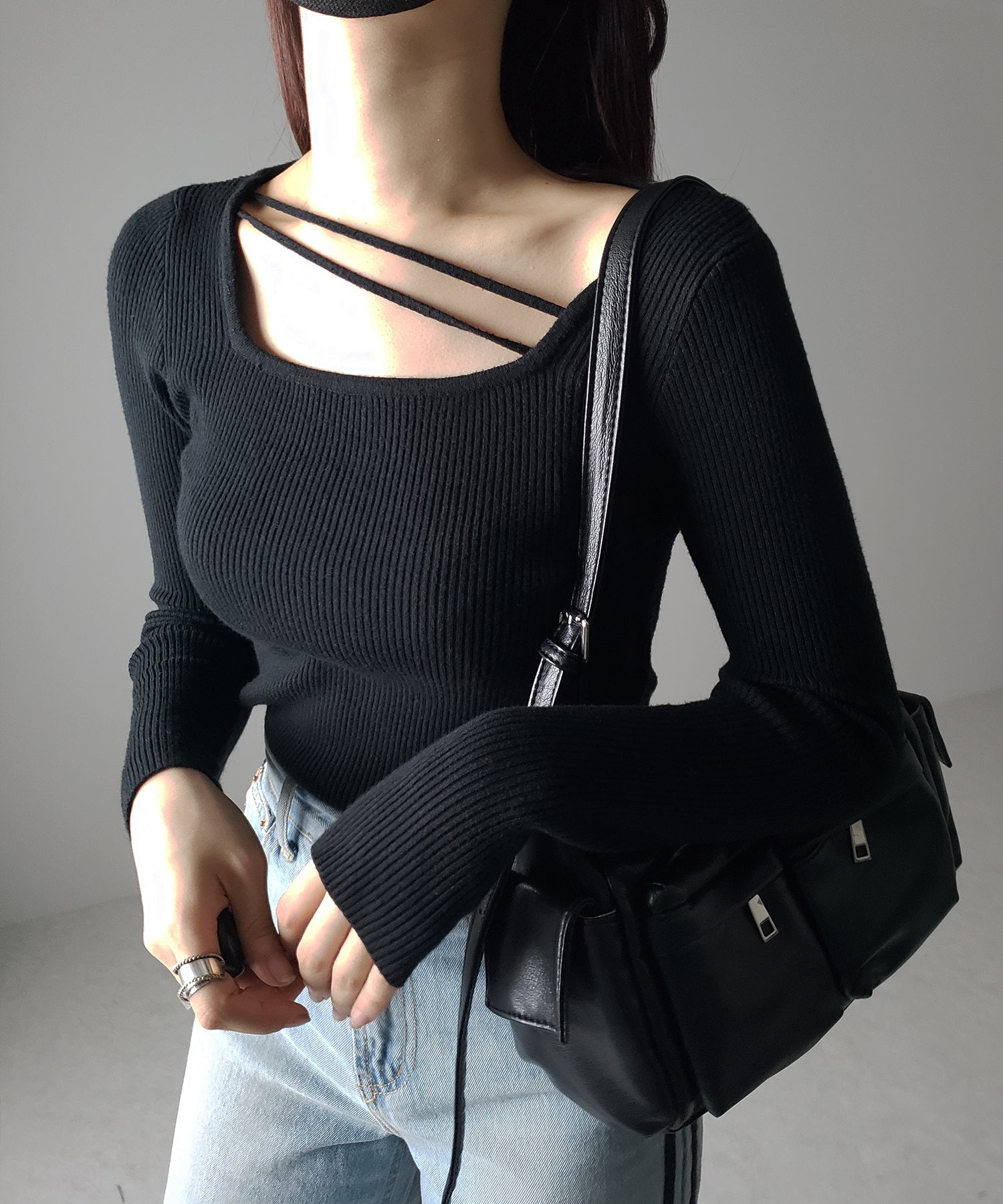 【 3color 】2ストラップスクエアネックリブニット
