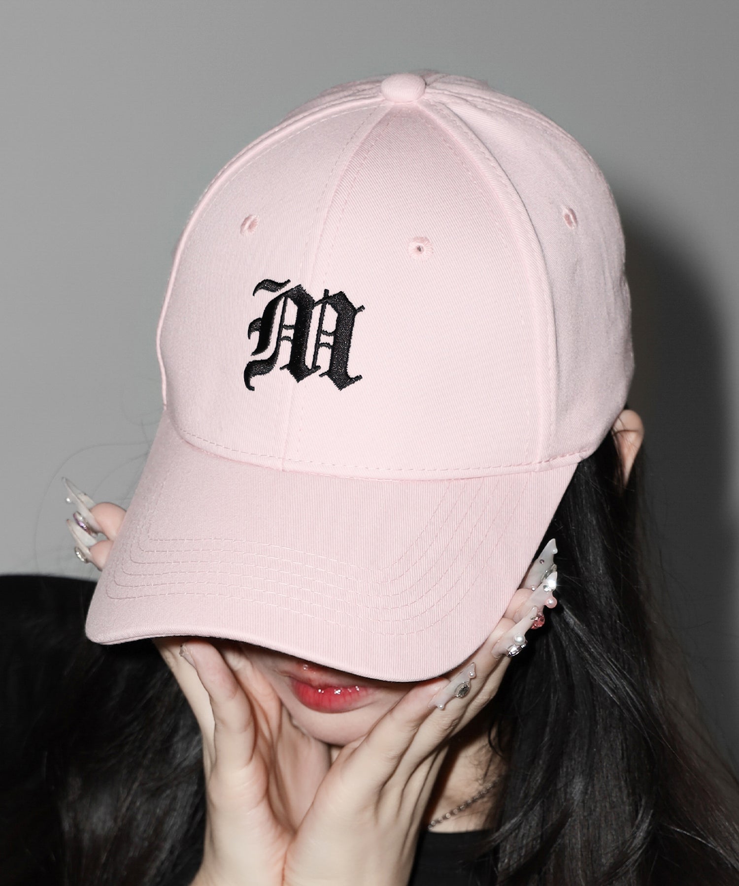 【 新色ピンク追加! 】M LOGO embroidery CAP / M LOGO 刺繍キャップ