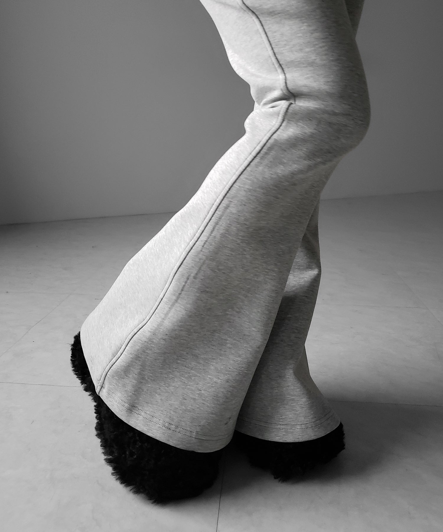 ハイウエストワンホンスウェットフレアパンツ / high waist wanghong sweat flare pants