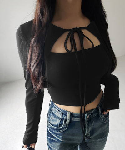 【 2WAY / 裏起毛 】フロントリボンカットアウトドッキングショートトップス / front ribbon cutout docking short tops