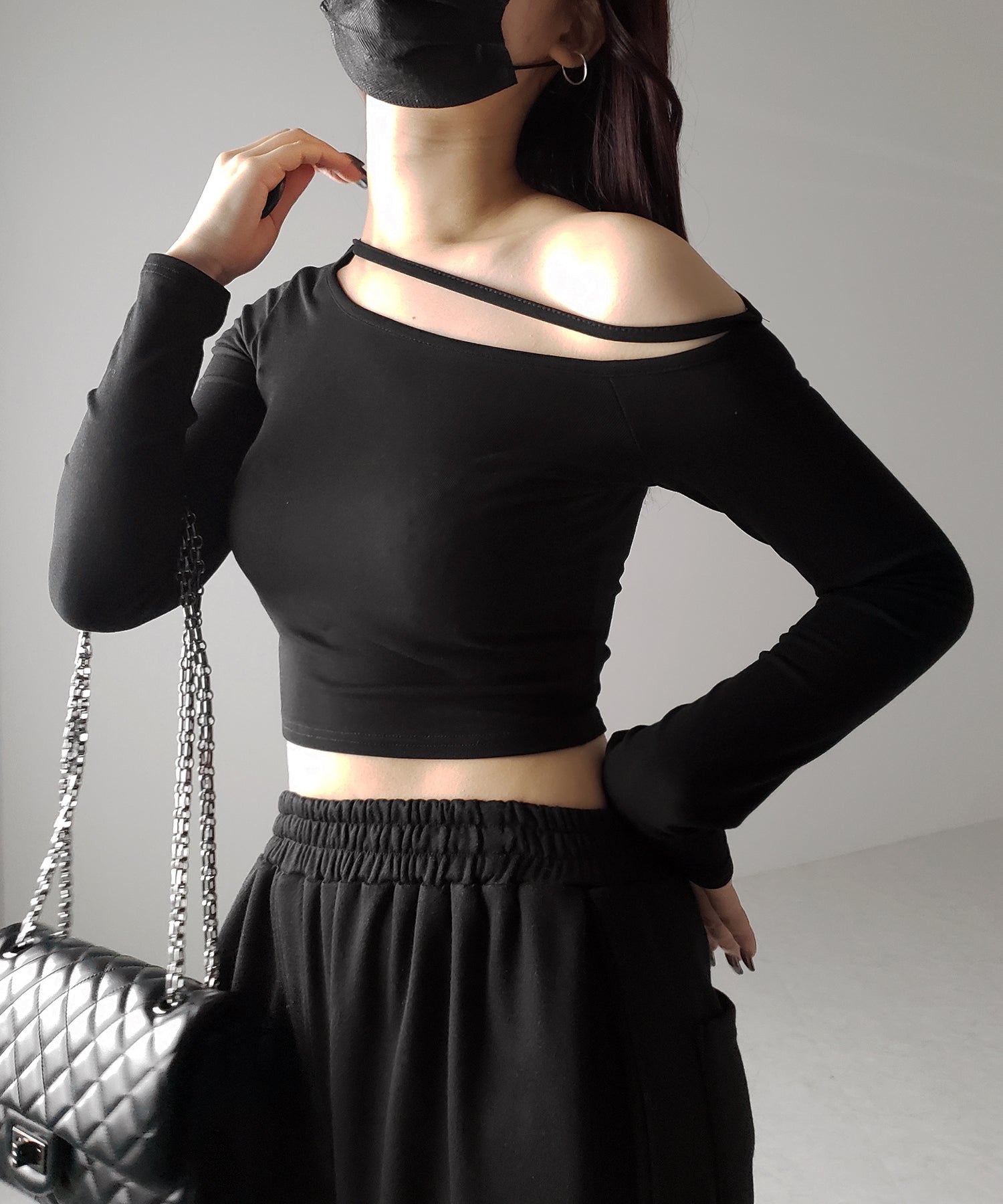 【 3color 】ストラップワンショルダーショートカットソートップス / strap one shoulder short cutsew tops