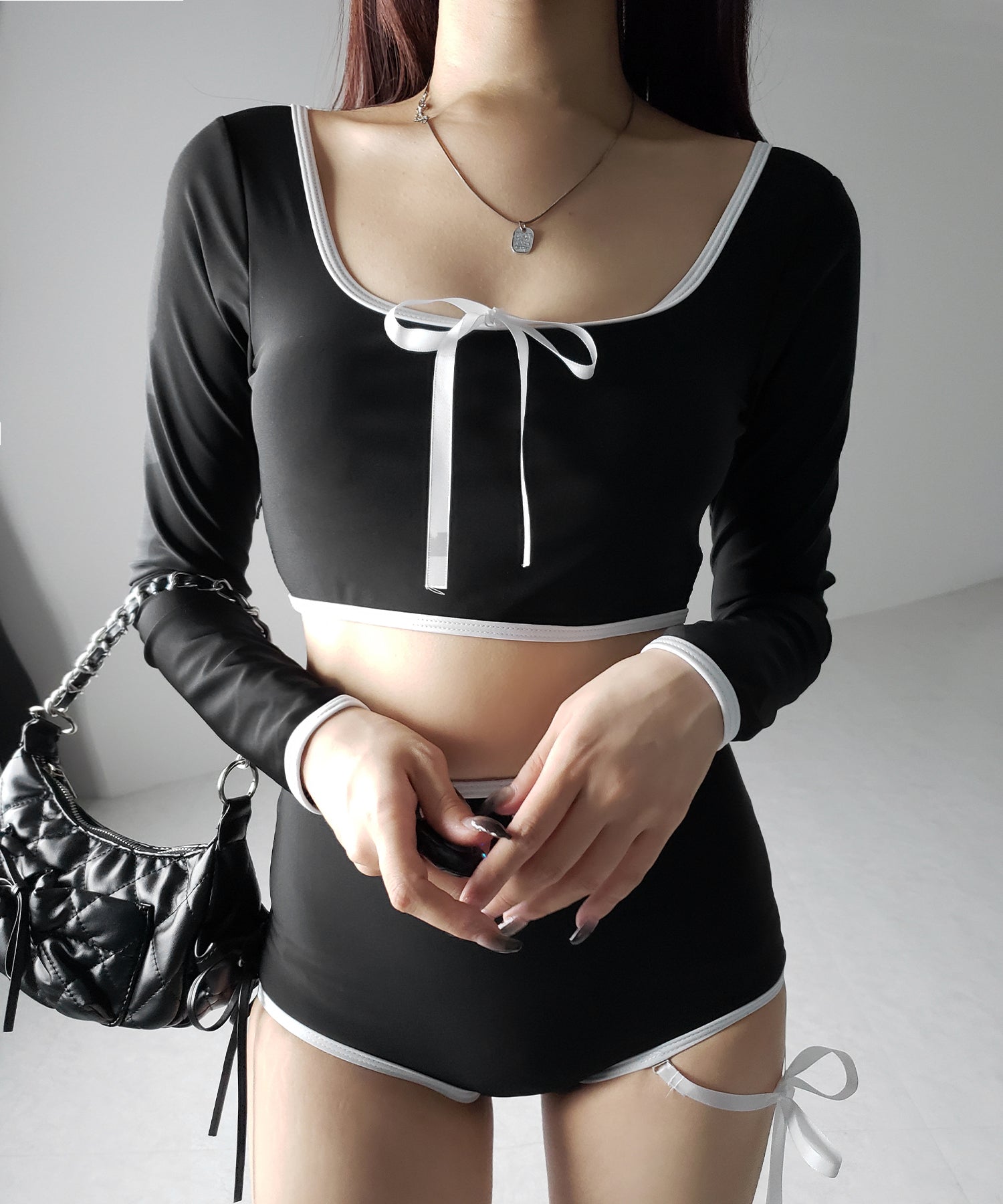 【 レディース水着/2点セット 】フロントリボンモノトーンハイウエストビキニ / front ribbon monotone high waist bikini