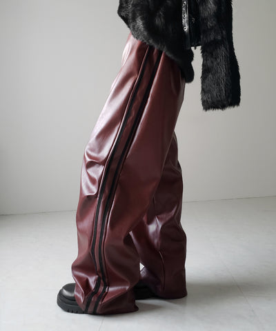 2WAY サイドラインフェイクレザーワイドパンツ / 2WAY Sideline fake leather wide pants