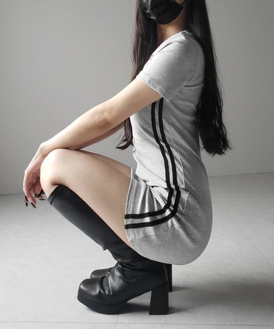 半袖サイドラインタイトミニワンピース / short sleeve side line tight mini onepiece