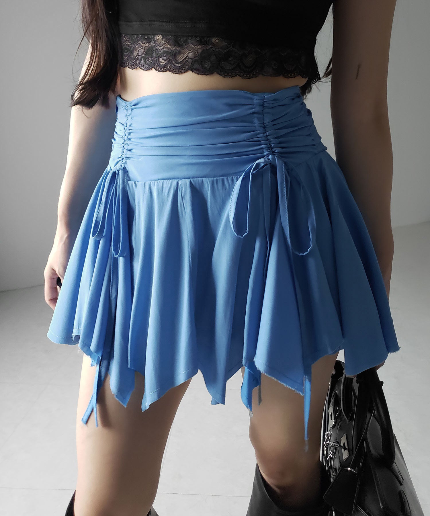 【 2color / 2size 】シャーリングダブルリボンアシンメトリーフリルミニスカート / shirrin double ribbon asymmetry frill mini skirt