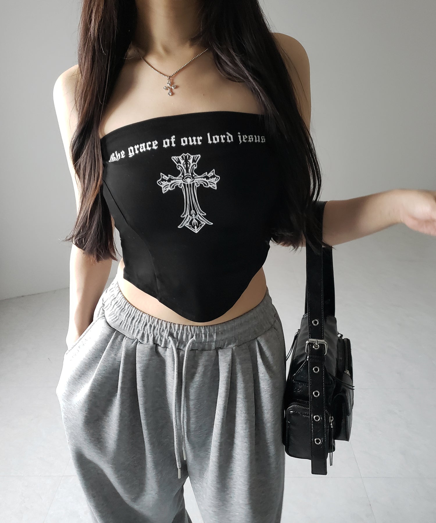 クロスグランジロゴベアトップス / cross grunge logo bare tops