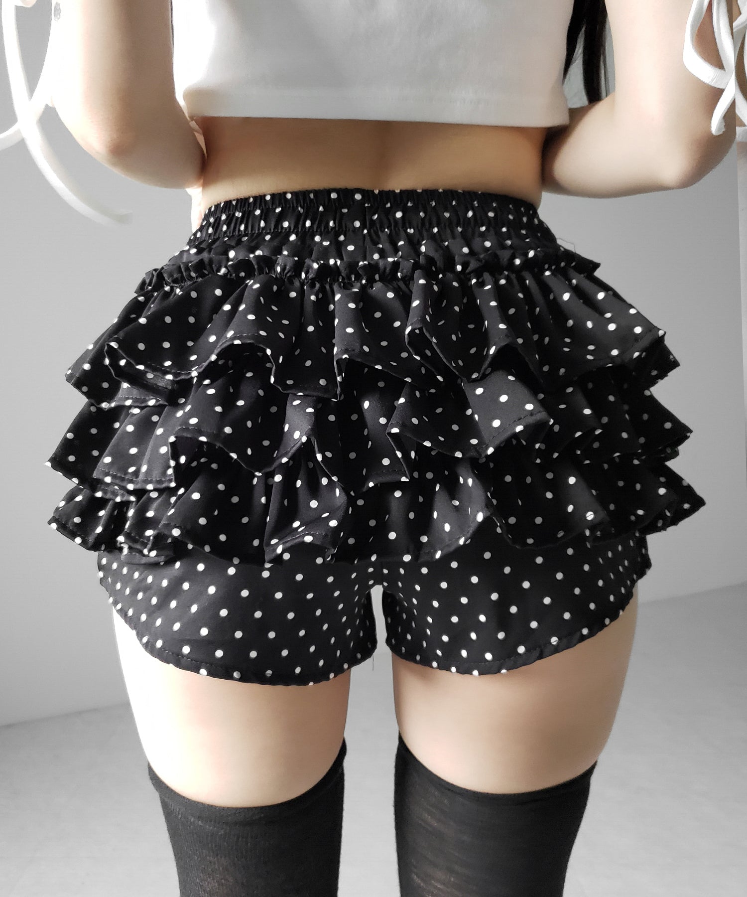 ティアードフリルドットショートパンツ / tiered frill dot short pants