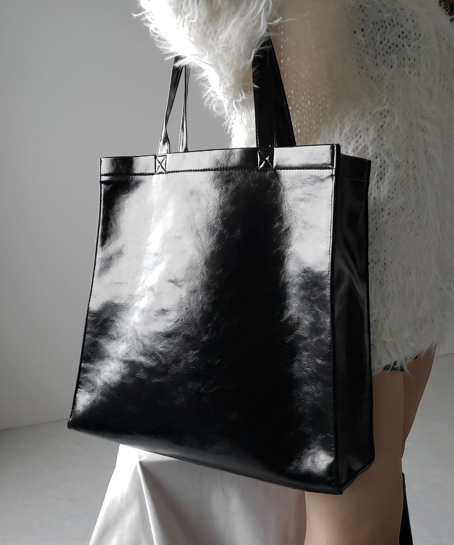 【 2color / 大容量 】フェイクレザービッグスクエアトートバッグ / fake leather big square tote bag