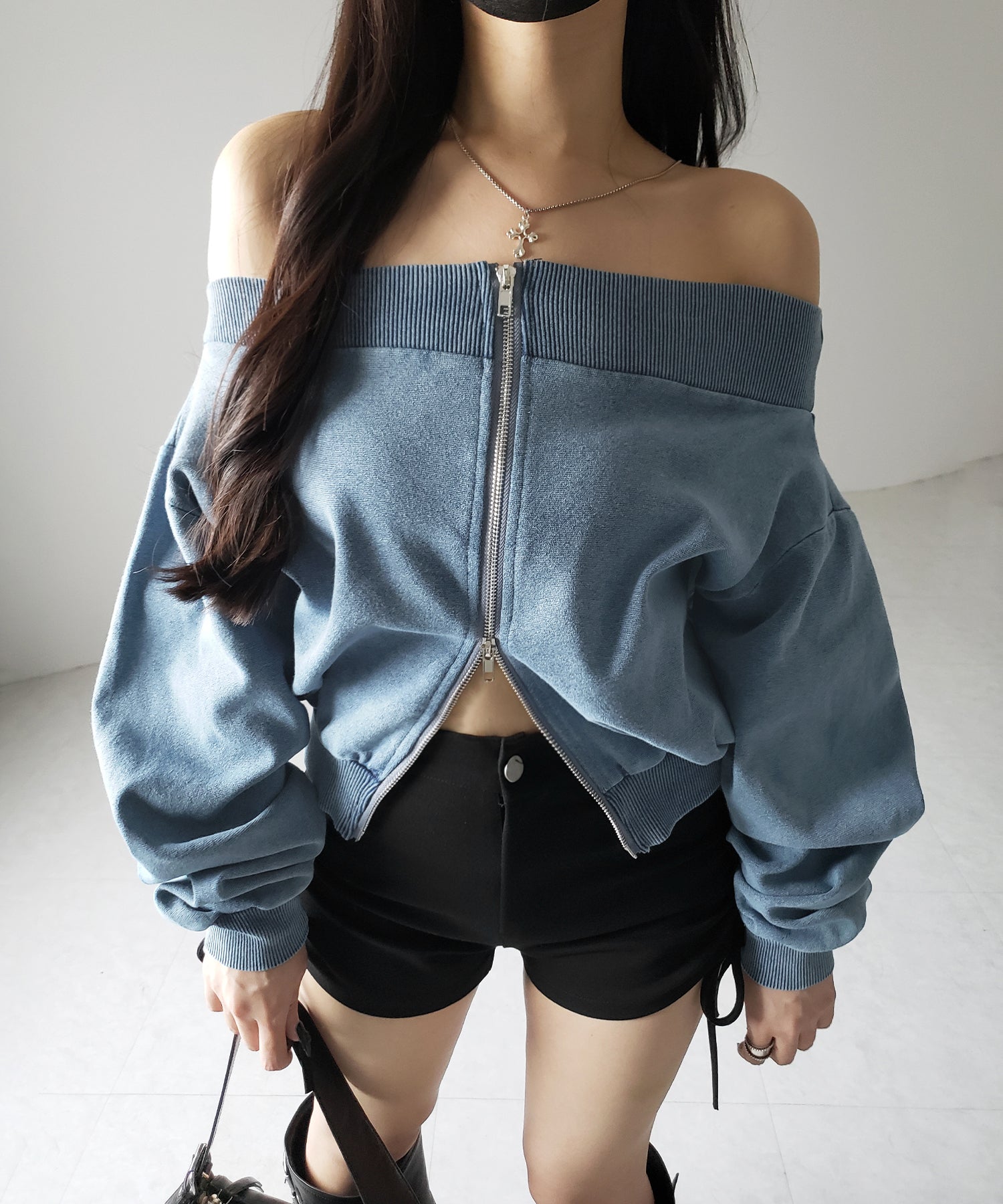 【 2color 】ダブルジップピグメントオフショルスウェットトップス / double zip pigment off shoulder sweat tops