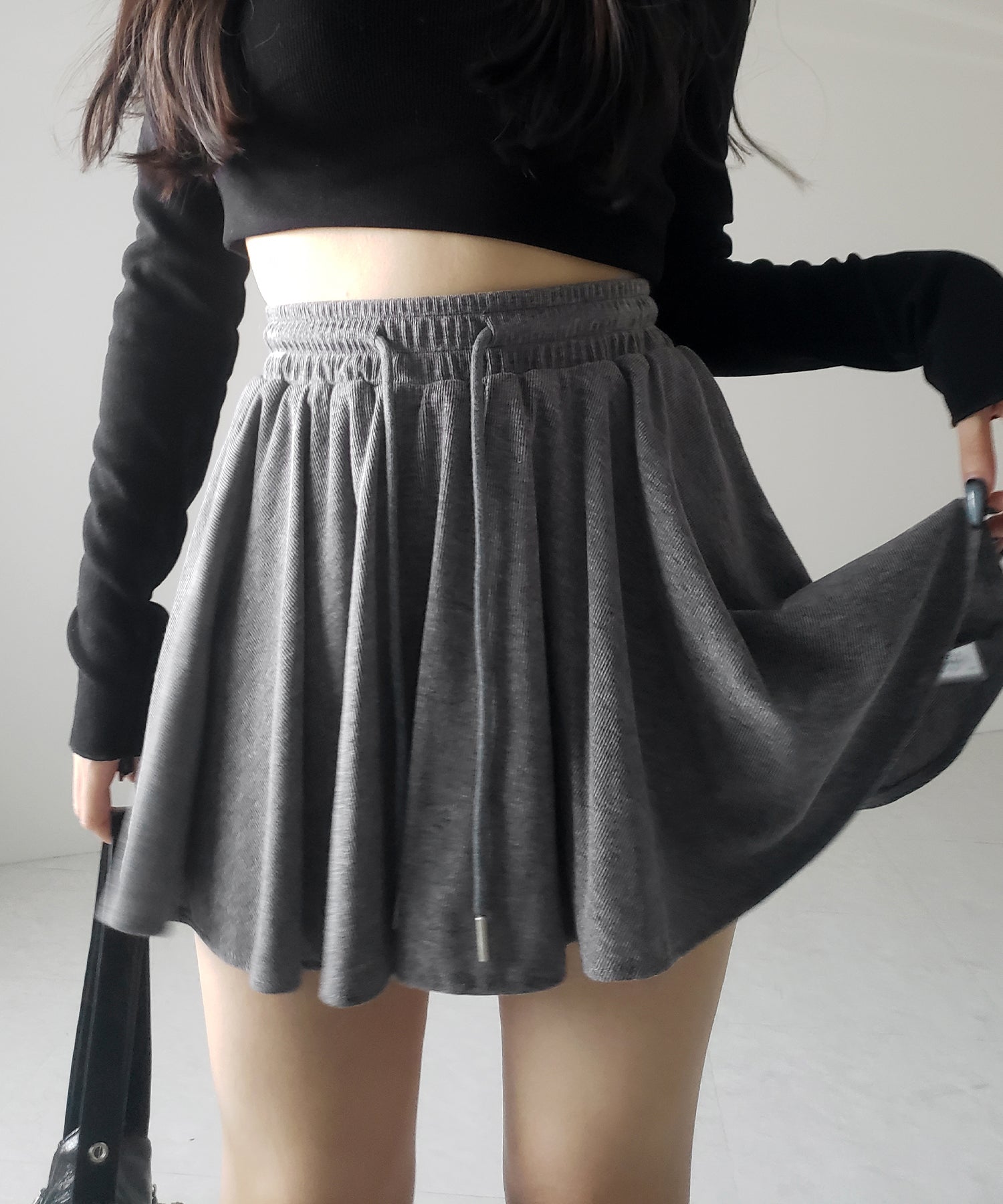 【インナーパンツ裏地付 】ハイウエストカットフレアミニスカート / High waist cut flare mini skirt
