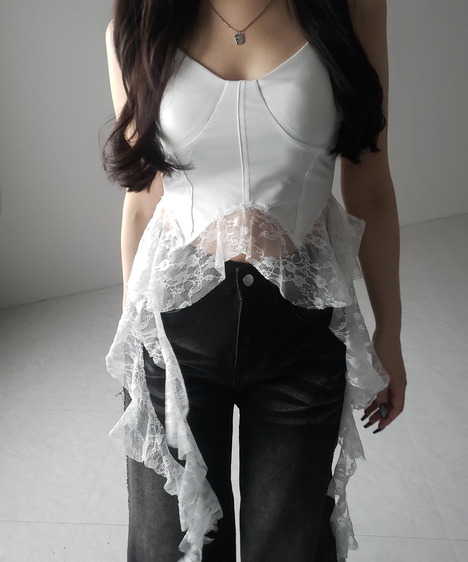 【 2color 】レースフリルレイヤードビスチェキャミソール / lace frill layered bustier camisole